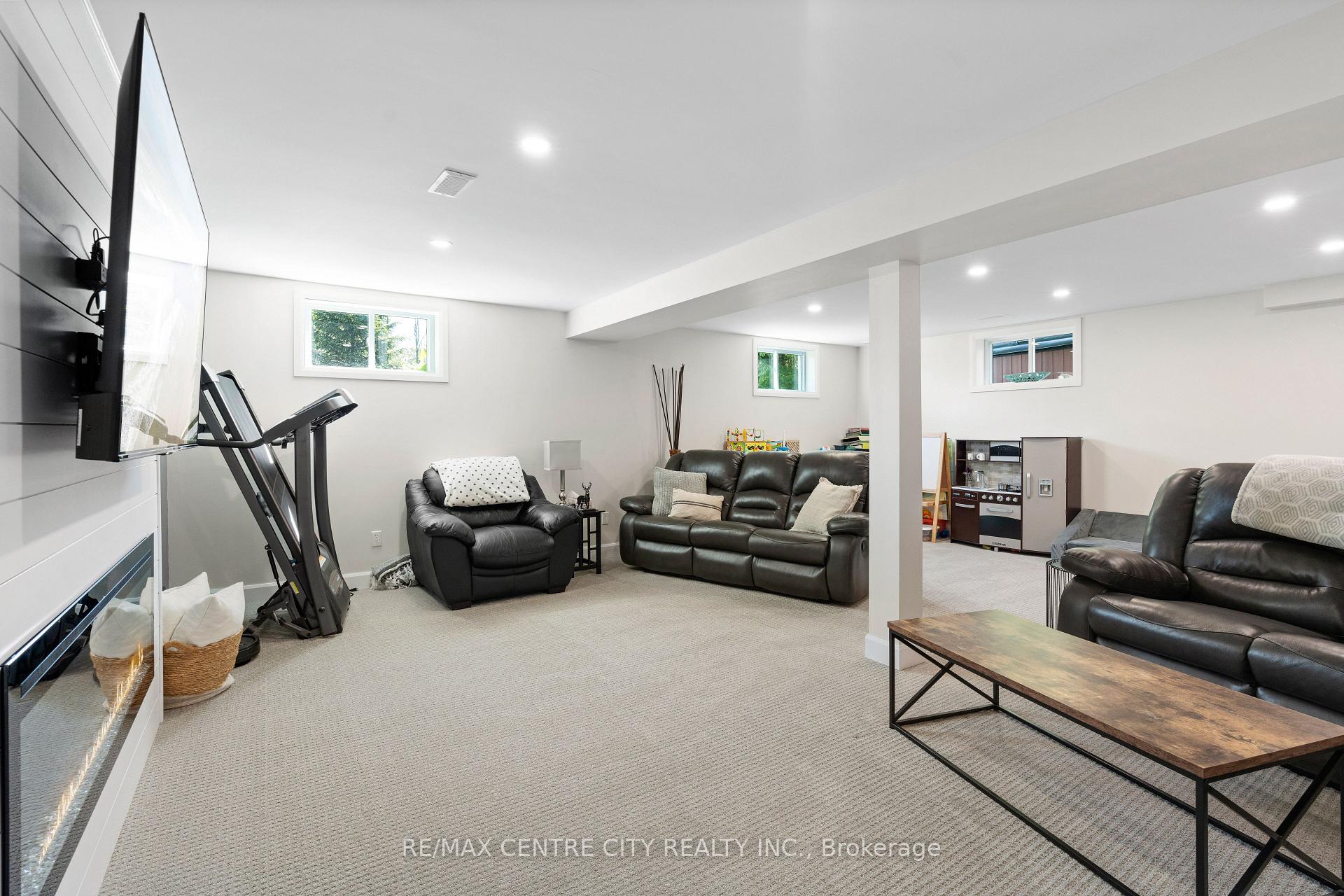 Photo 29 of 51246 Courtright Street, Malahide, Springfield — HOMEH
