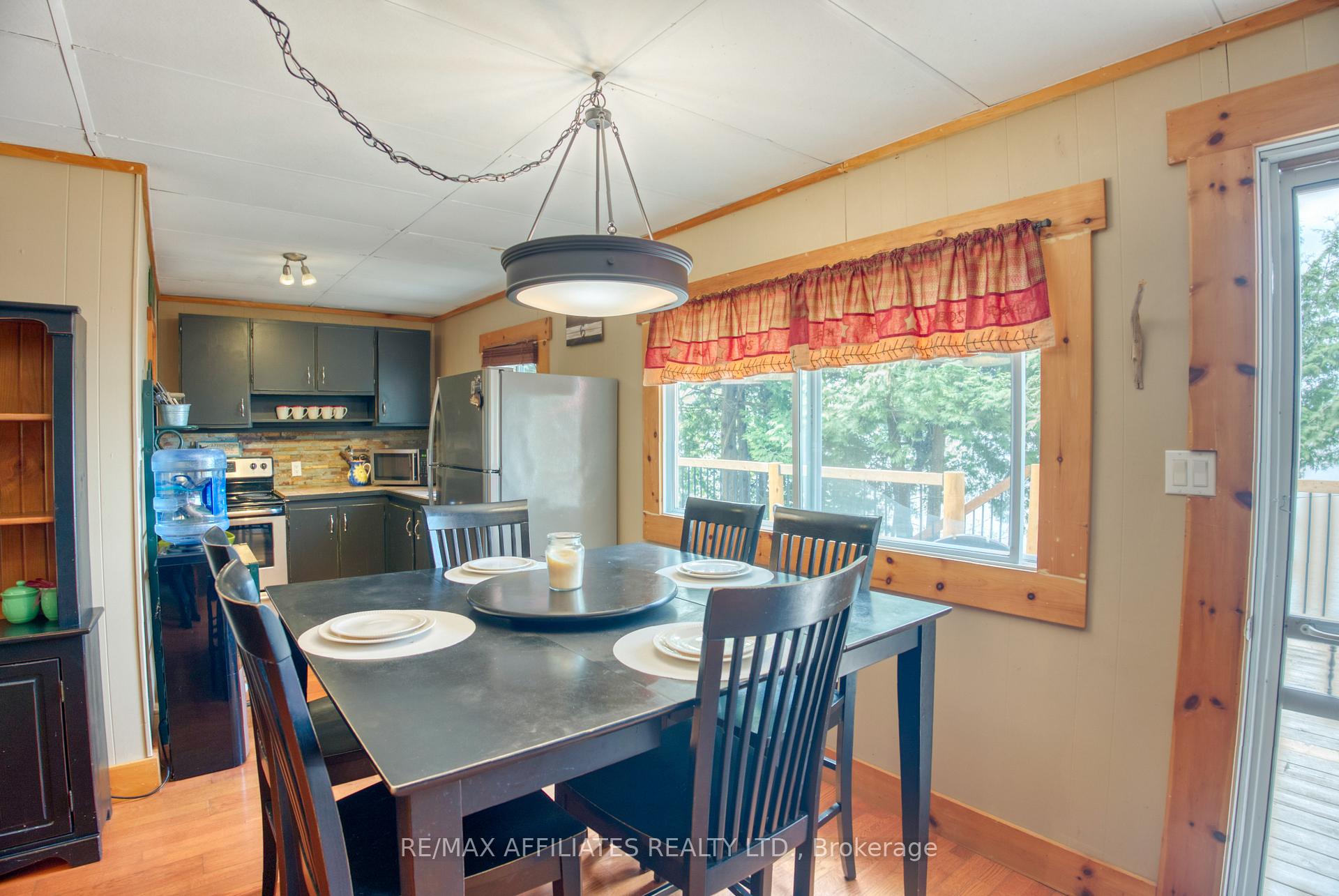 Photo 9 of 77 Pinecrest Lane, Rideau Lakes, Rideau Lakes (North Crosby) Twp — HOMEH