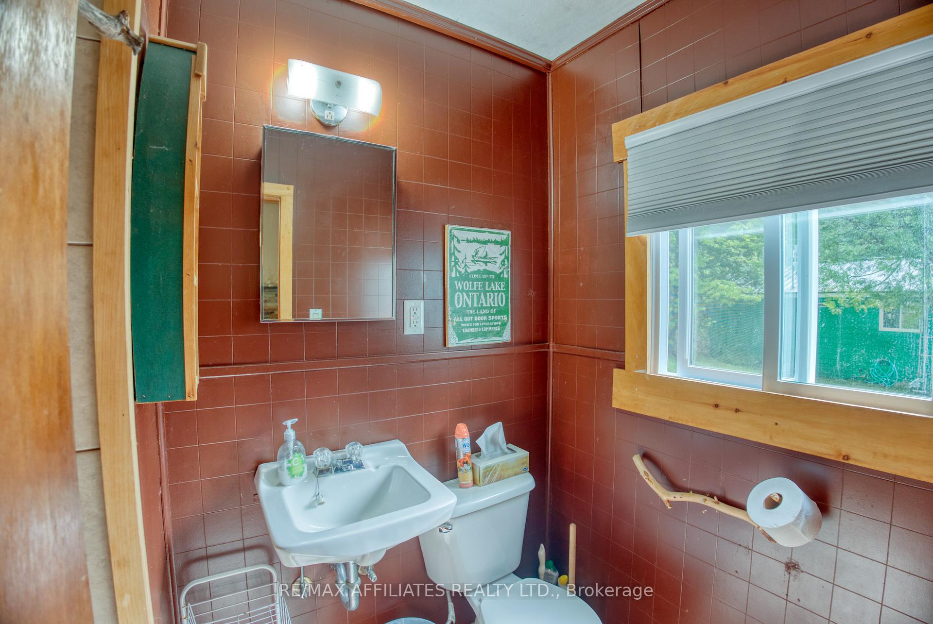 Photo 14 of 77 Pinecrest Lane, Rideau Lakes, Rideau Lakes (North Crosby) Twp — HOMEH