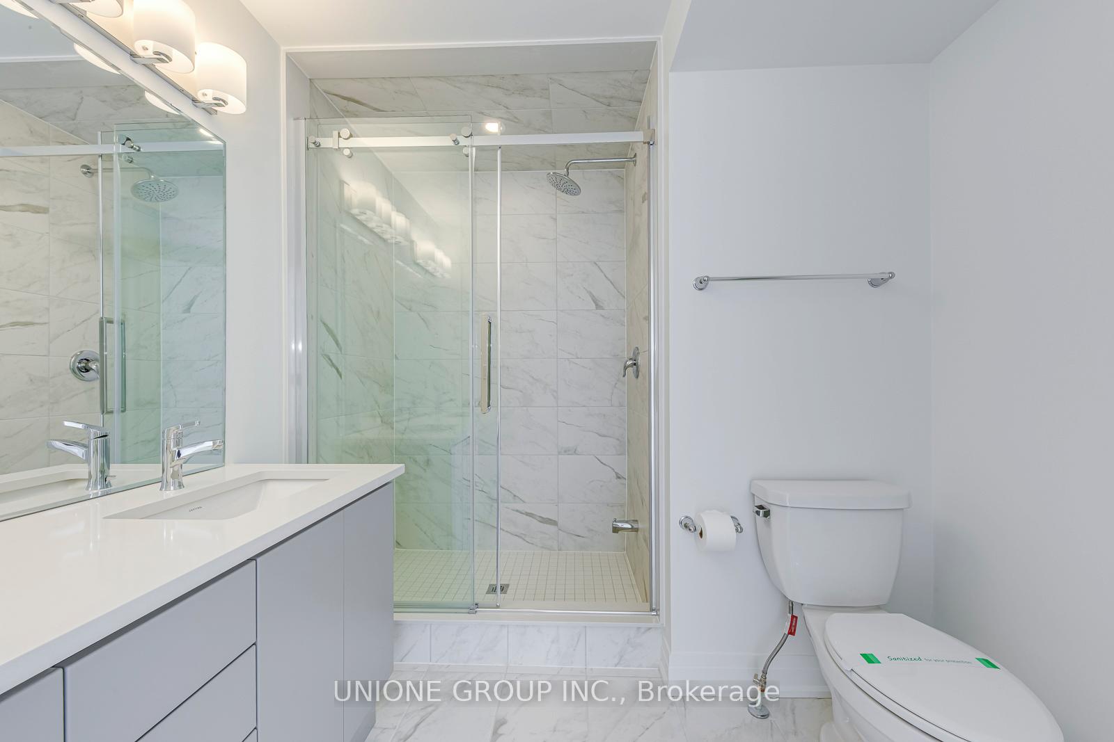 Photo 22 of 102 Coolhurst Avenue, Brampton, Northwest Brampton — HOMEH