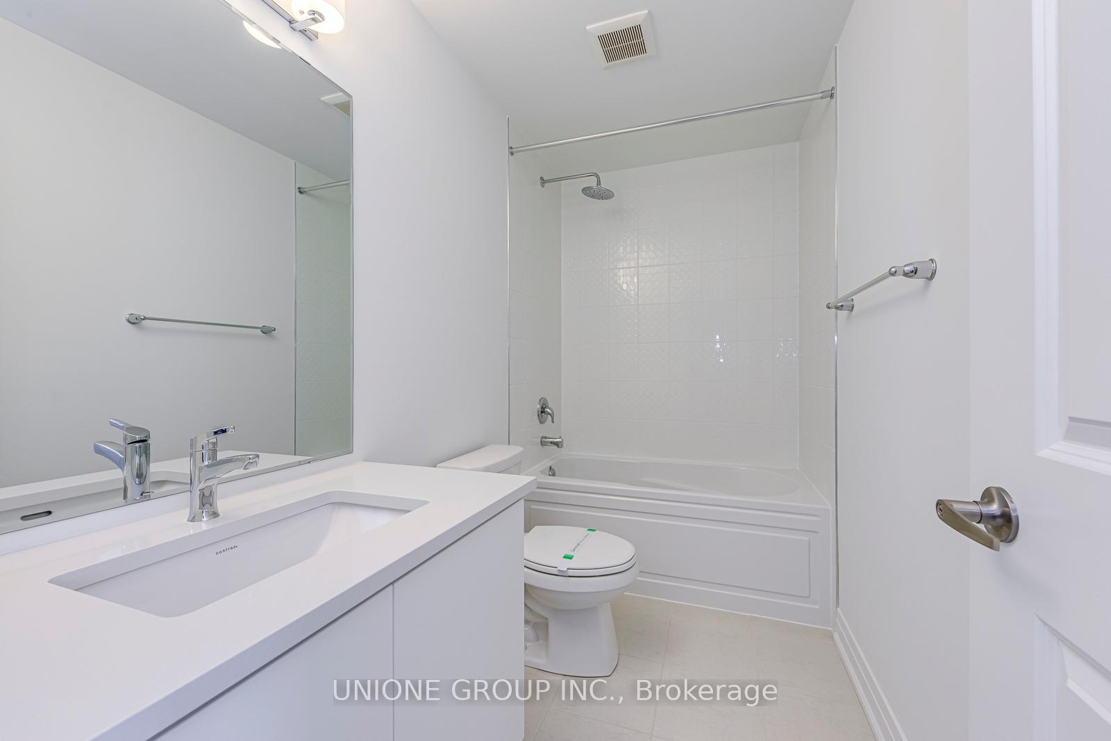 Photo 23 of 102 Coolhurst Avenue, Brampton, Northwest Brampton — HOMEH