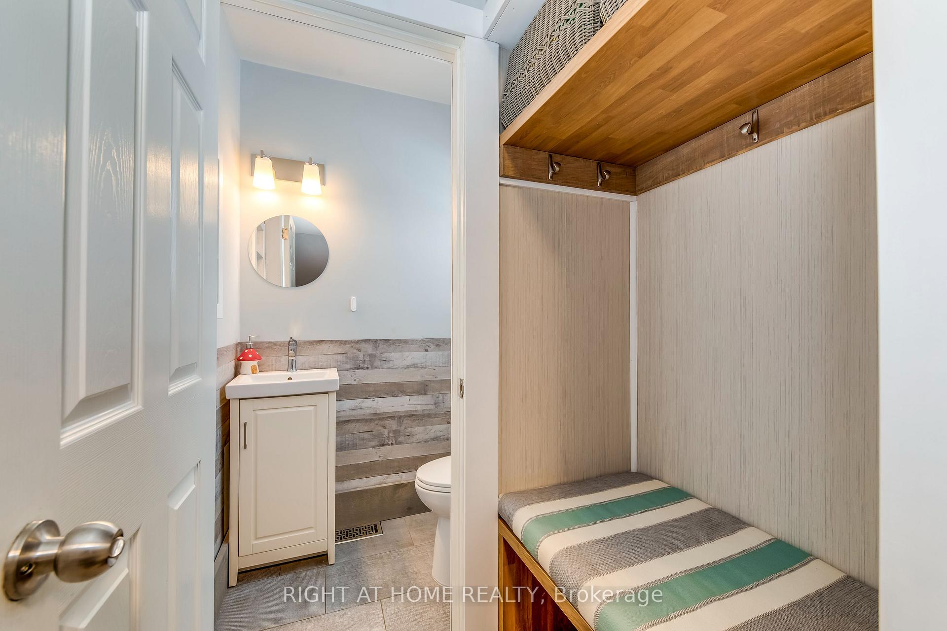 Photo 6 of Unit 10, 153 Limeridge Road W, Hamilton, Rolston — HOMEH