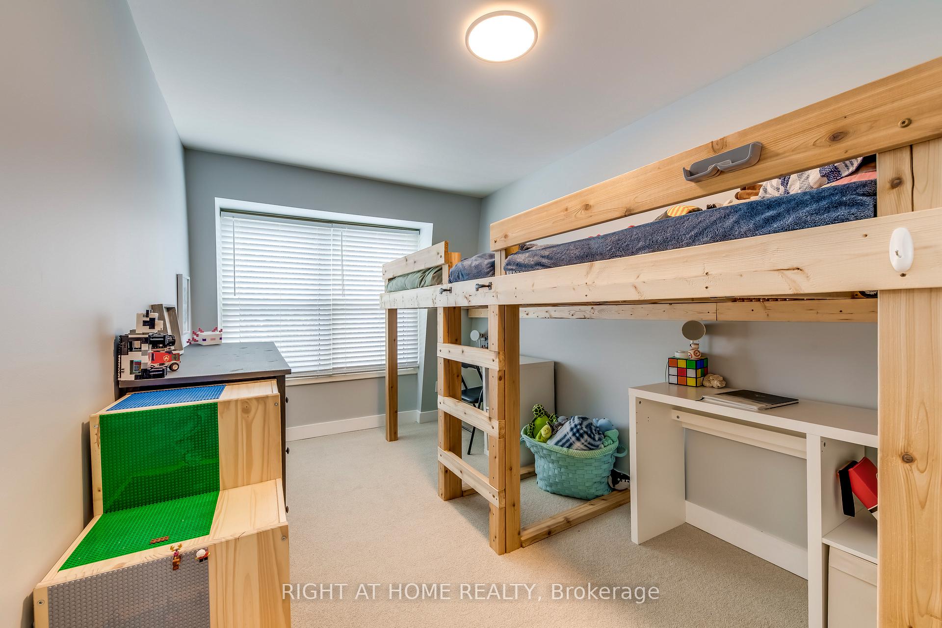 Photo 26 of Unit 10, 153 Limeridge Road W, Hamilton, Rolston — HOMEH
