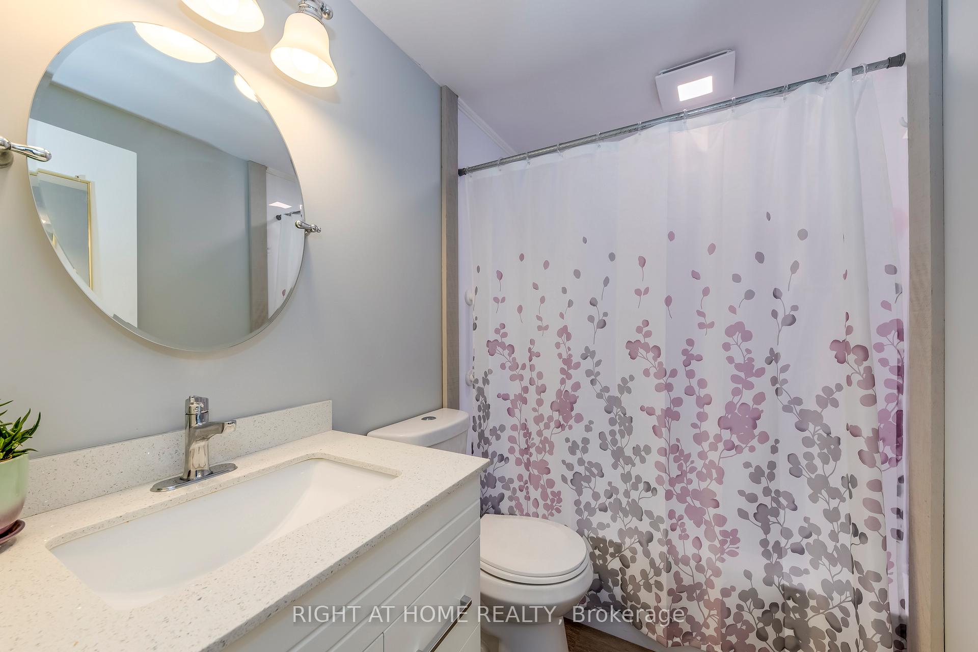 Photo 28 of Unit 10, 153 Limeridge Road W, Hamilton, Rolston — HOMEH