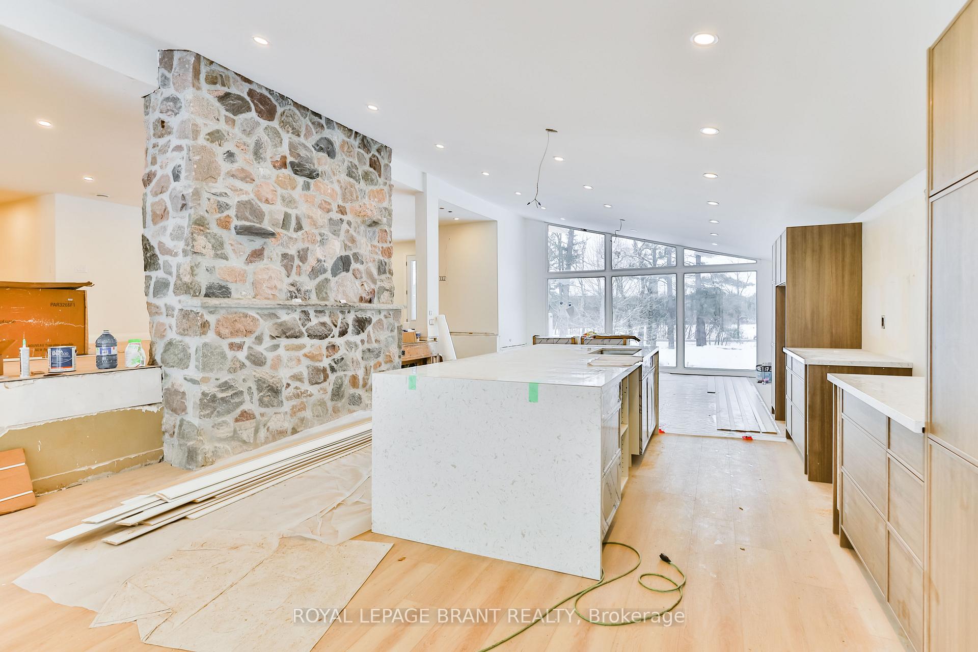 Photo 19 of 534 Blue Lake Road, Brant, South Dumfries — HOMEH