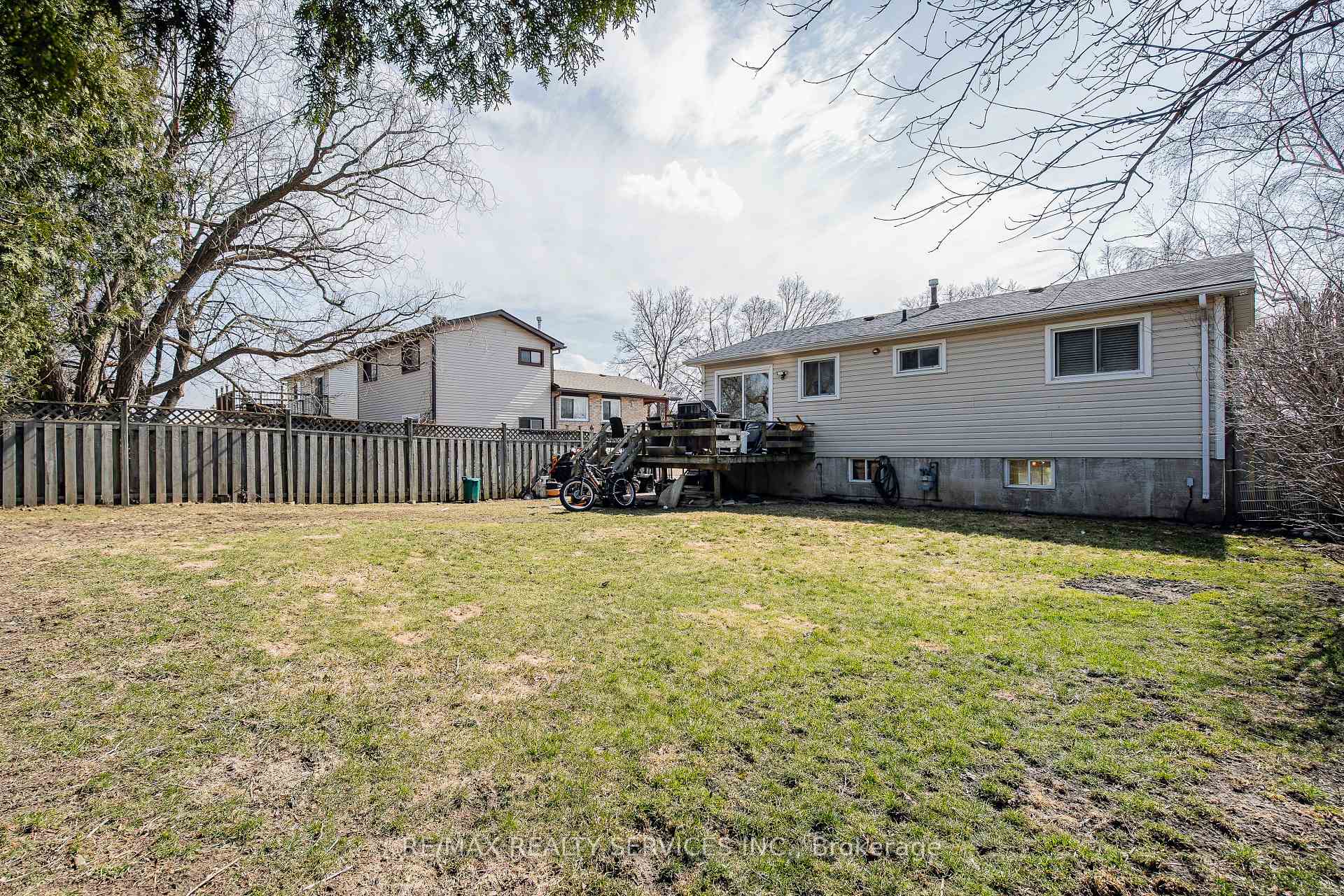 Photo 20 of 96 Seaborn Road, Brampton, Madoc — HOMEH