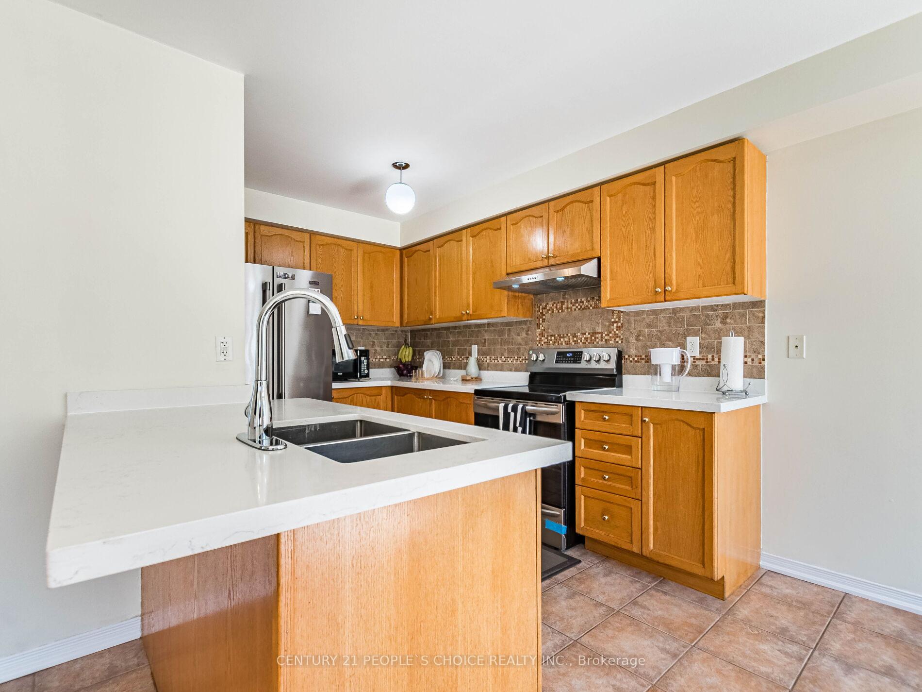 Photo 27 of 93 River Rock Crescent, Brampton, Fletcher's Meadow — HOMEH