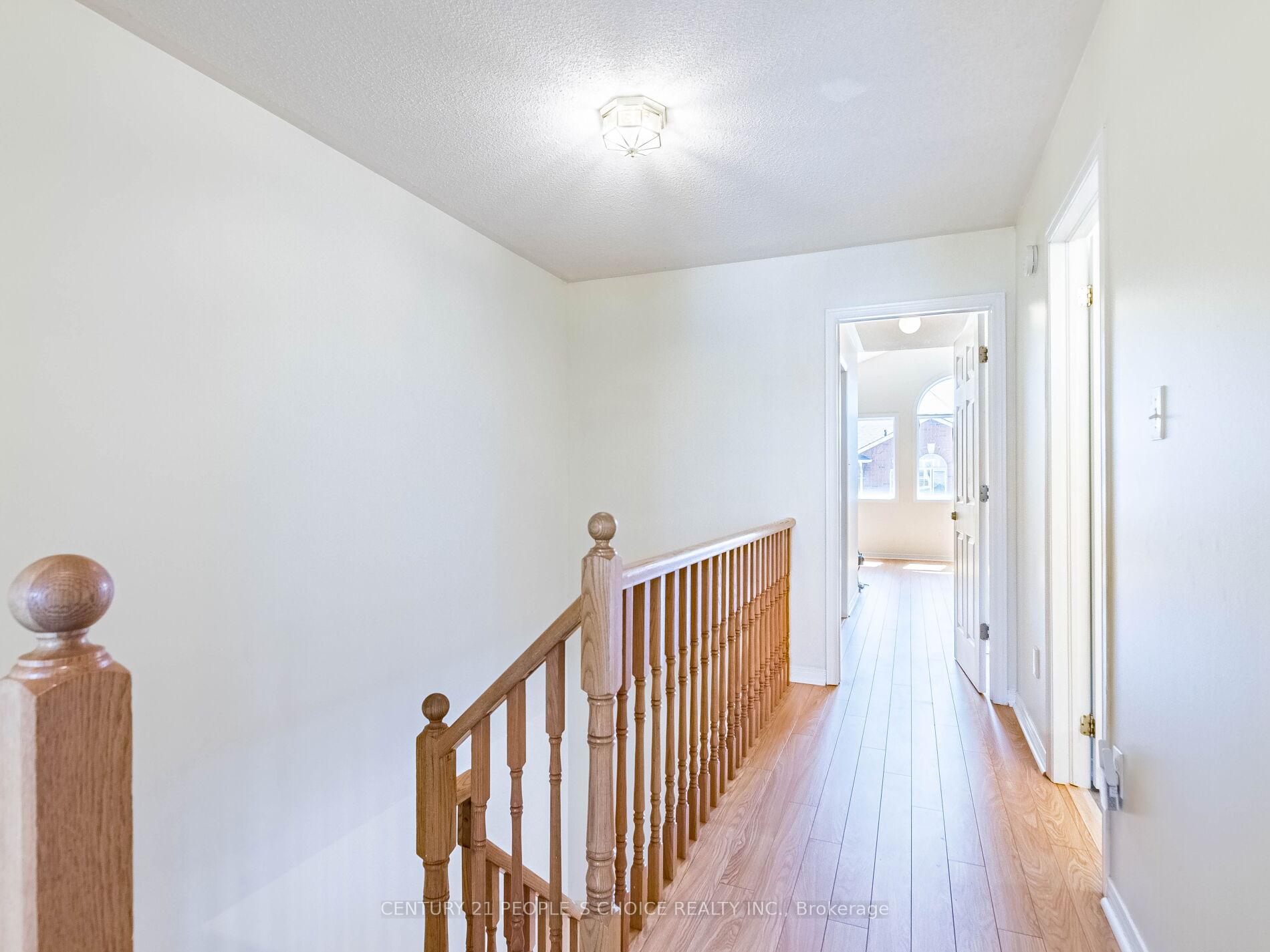 Photo 36 of 93 River Rock Crescent, Brampton, Fletcher's Meadow — HOMEH
