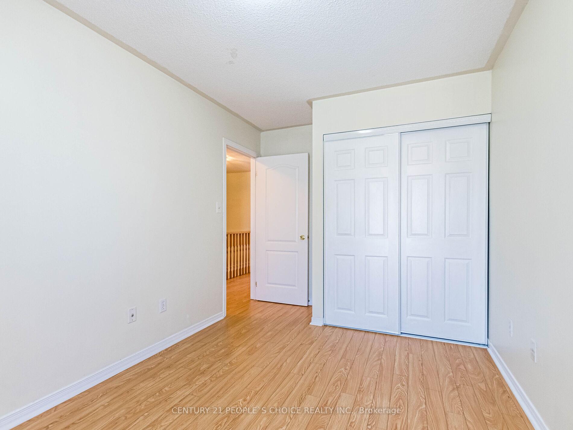 Photo 42 of 93 River Rock Crescent, Brampton, Fletcher's Meadow — HOMEH