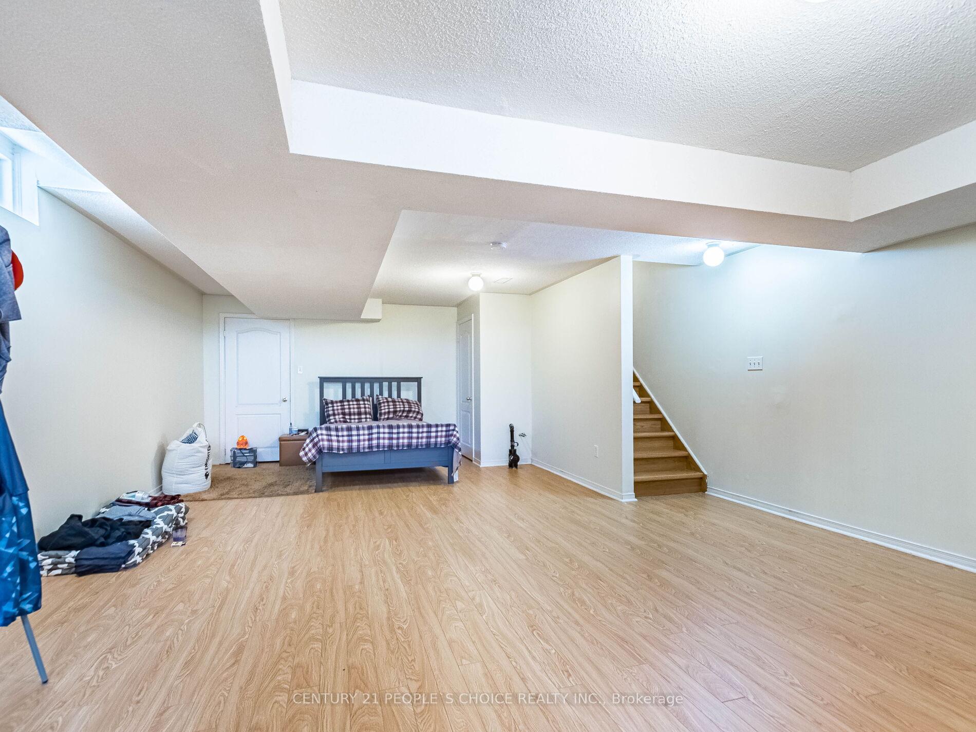 Photo 40 of 93 River Rock Crescent, Brampton, Fletcher's Meadow — HOMEH