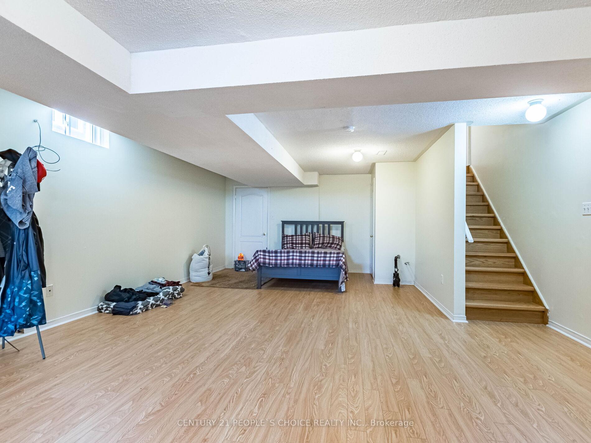 Photo 38 of 93 River Rock Crescent, Brampton, Fletcher's Meadow — HOMEH