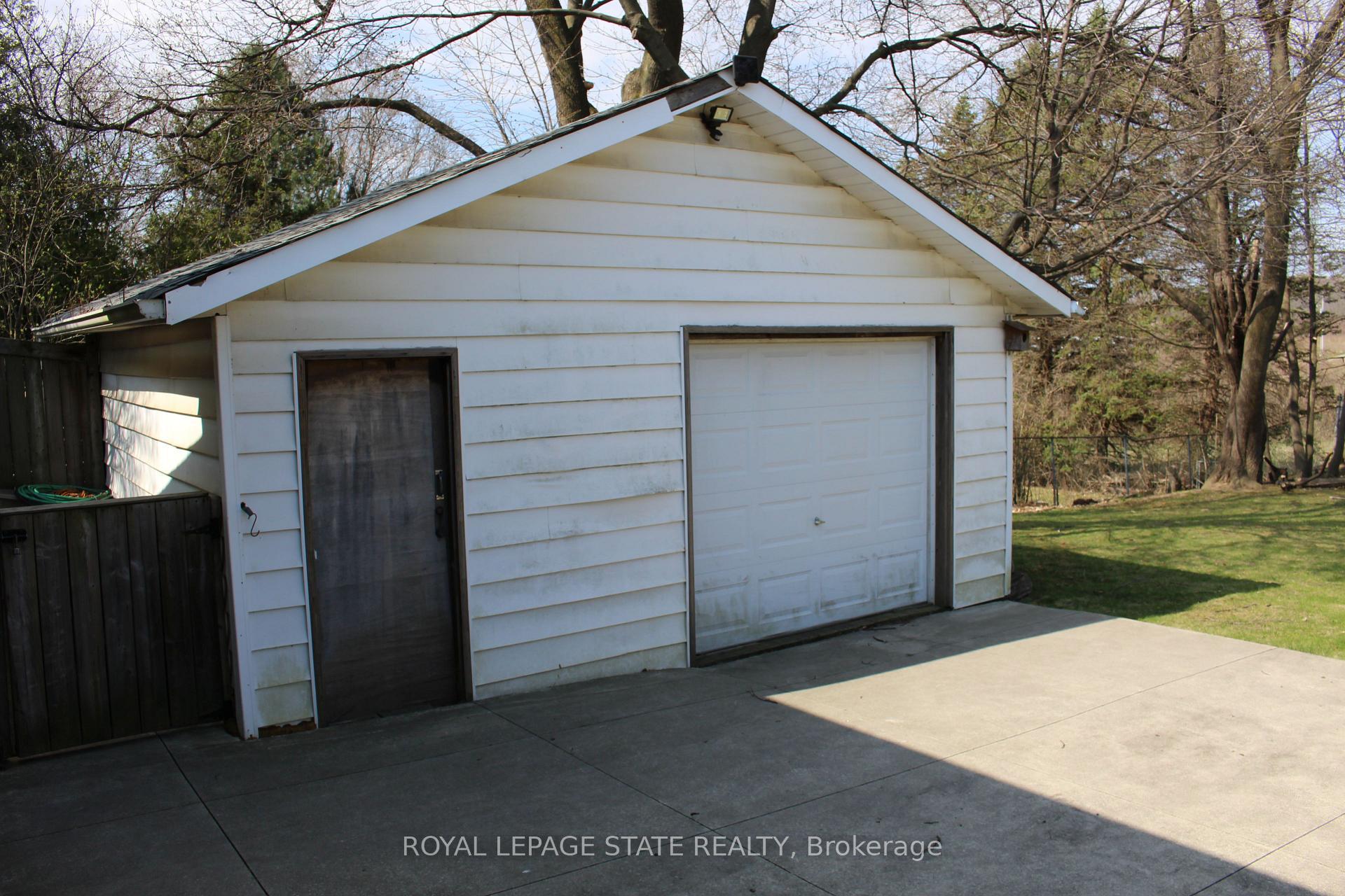 Photo 12 of 2112 Upper James Street, Hamilton, Twenty Place — HOMEH