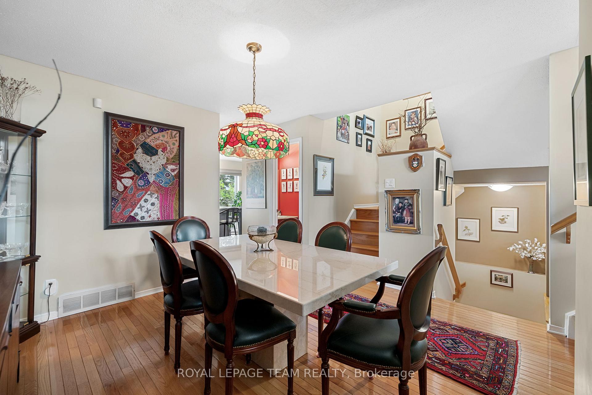 Photo 3 of 84 Winbro Private, Ottawa, Hunt Club/Western Community — HOMEH