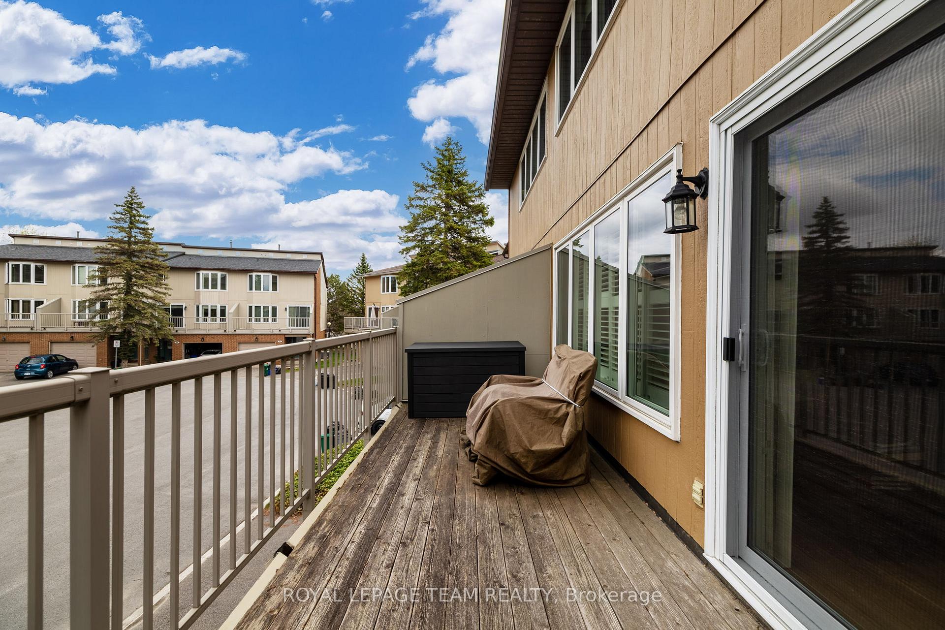 Photo 20 of 84 Winbro Private, Ottawa, Hunt Club/Western Community — HOMEH