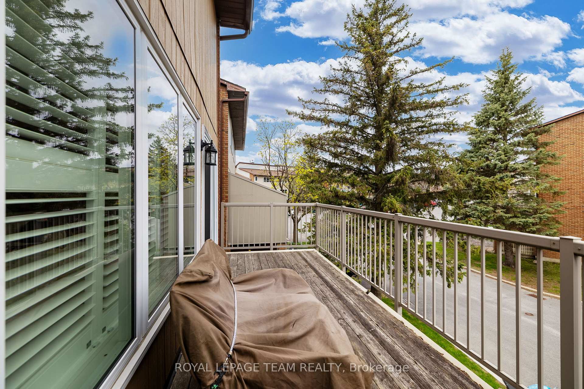 Photo 30 of 84 Winbro Private, Ottawa, Hunt Club/Western Community — HOMEH