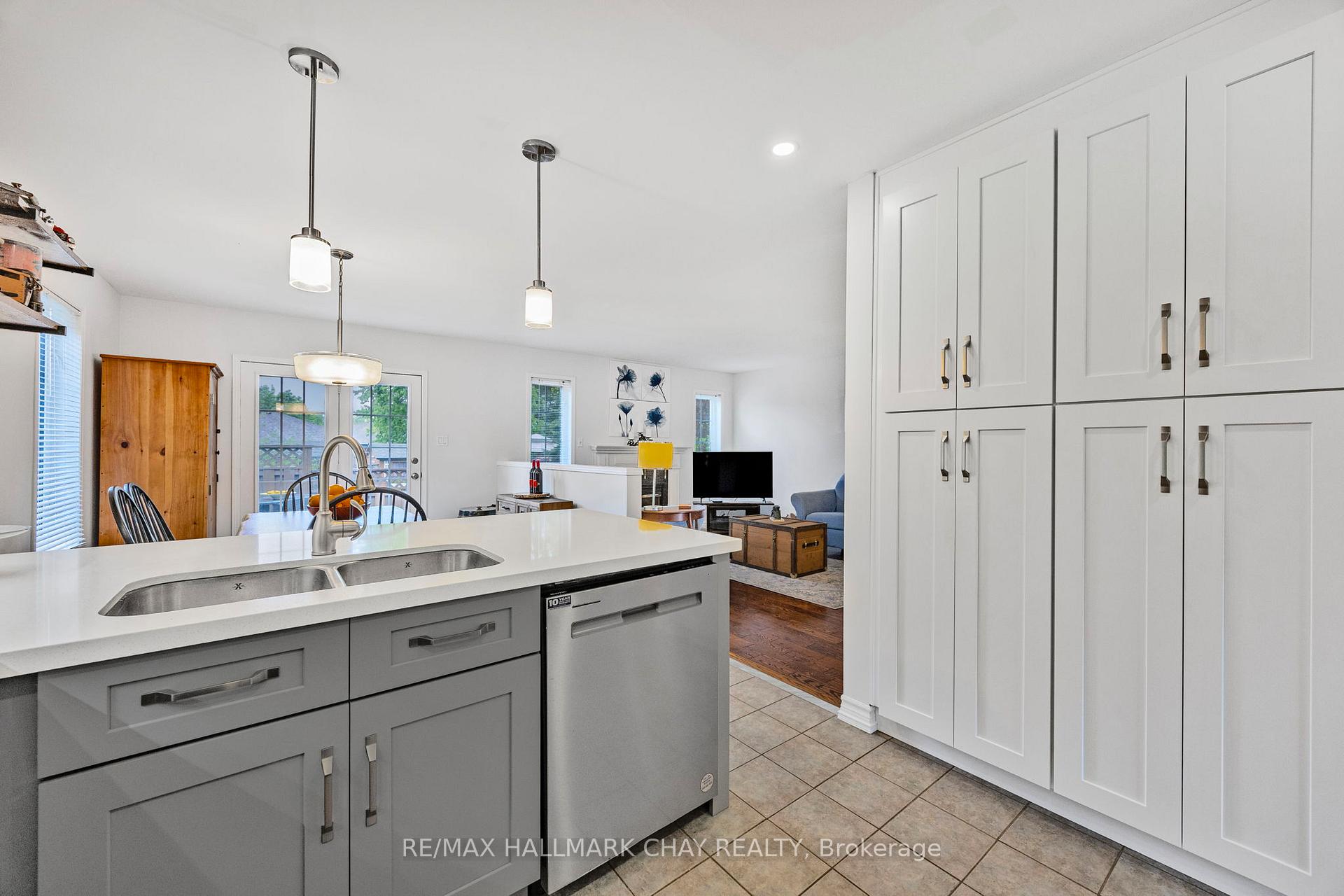 Photo 19 of 314 Harvie Road, Barrie, Holly — HOMEH
