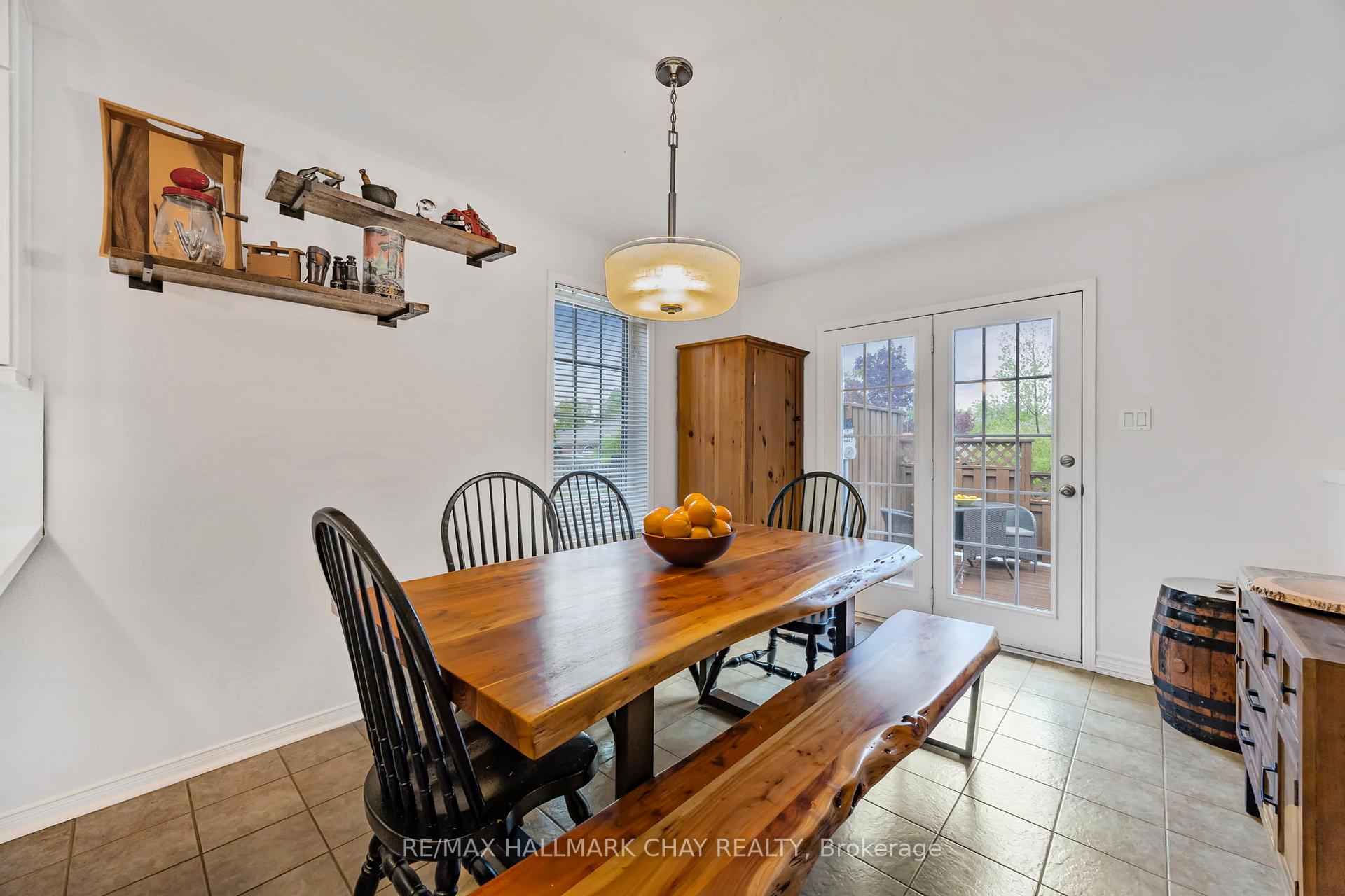 Photo 6 of 314 Harvie Road, Barrie, Holly — HOMEH