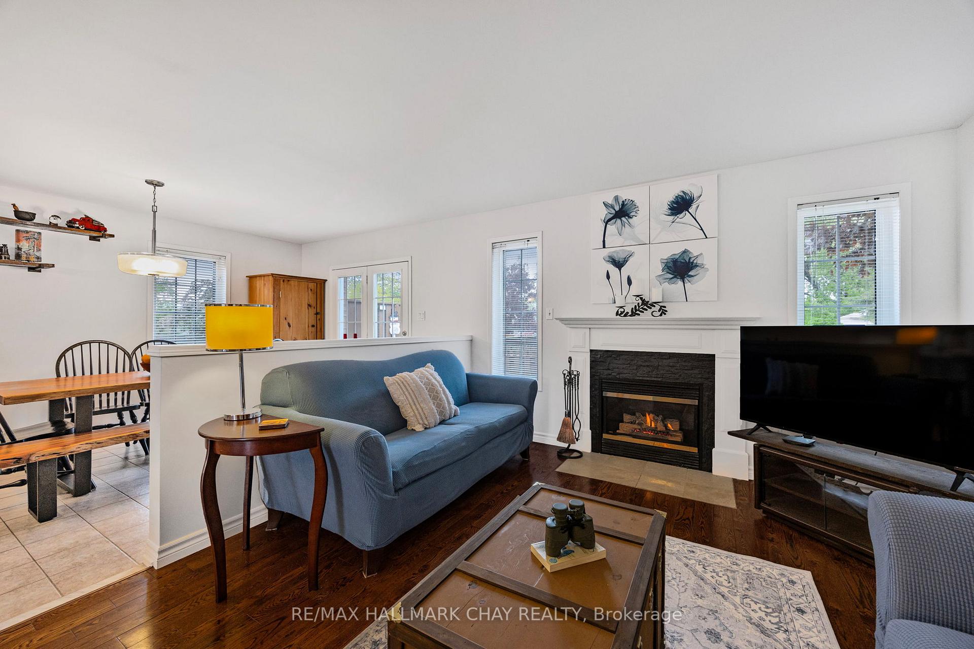 Photo 12 of 314 Harvie Road, Barrie, Holly — HOMEH
