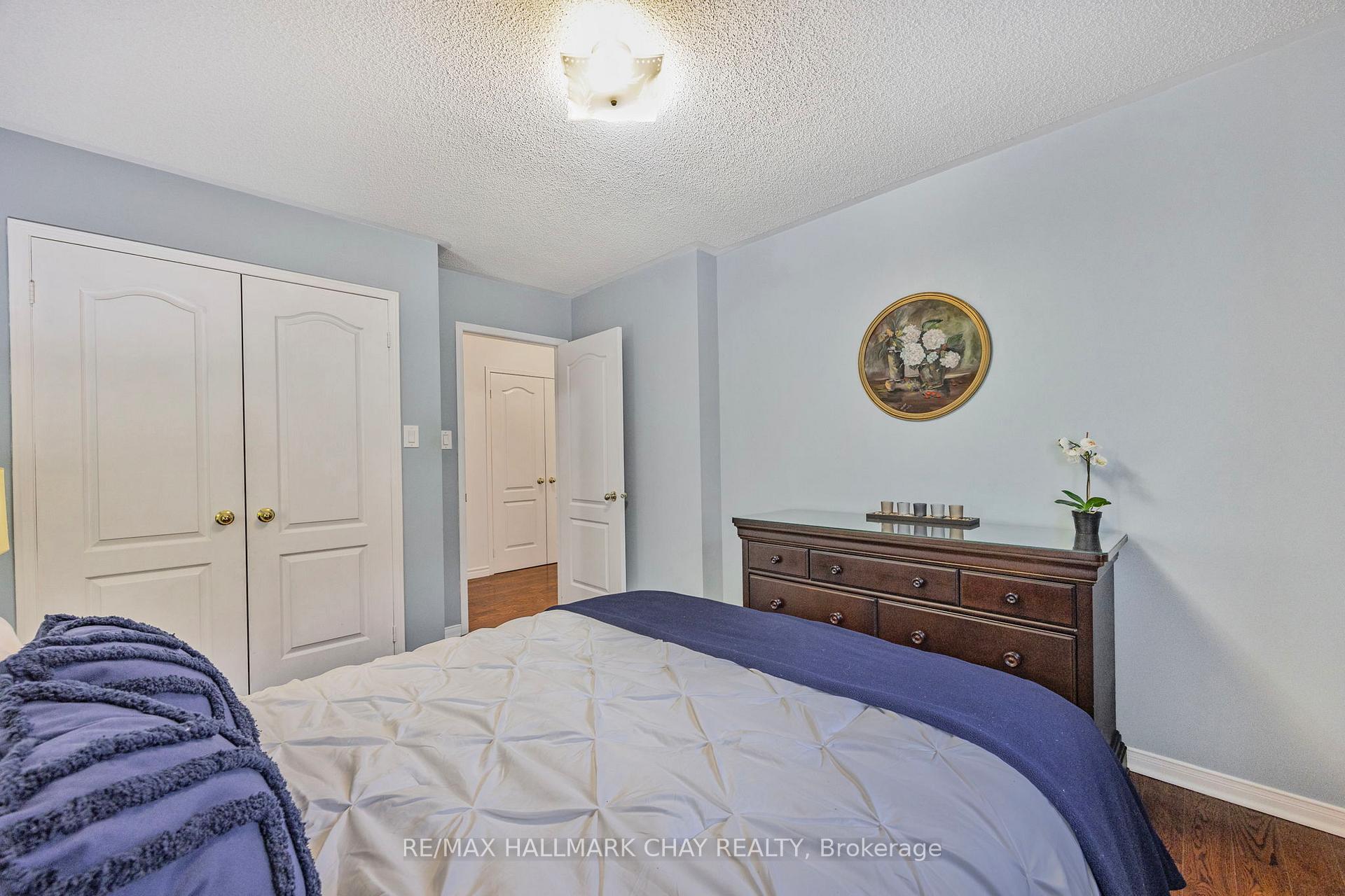 Photo 13 of 314 Harvie Road, Barrie, Holly — HOMEH