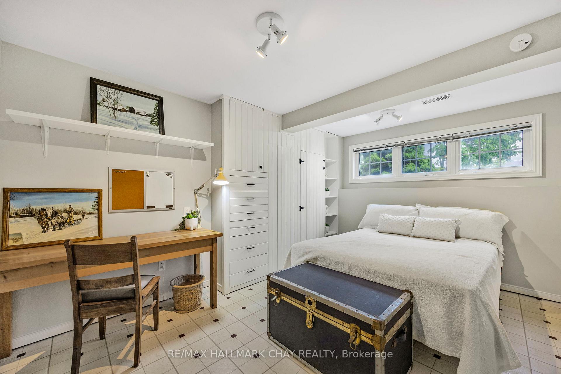 Photo 24 of 314 Harvie Road, Barrie, Holly — HOMEH