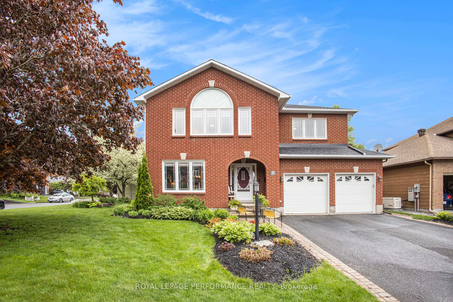 Photo 1 of 44 Cherry Drive, Ottawa, Stittsville (South) — HOMEH