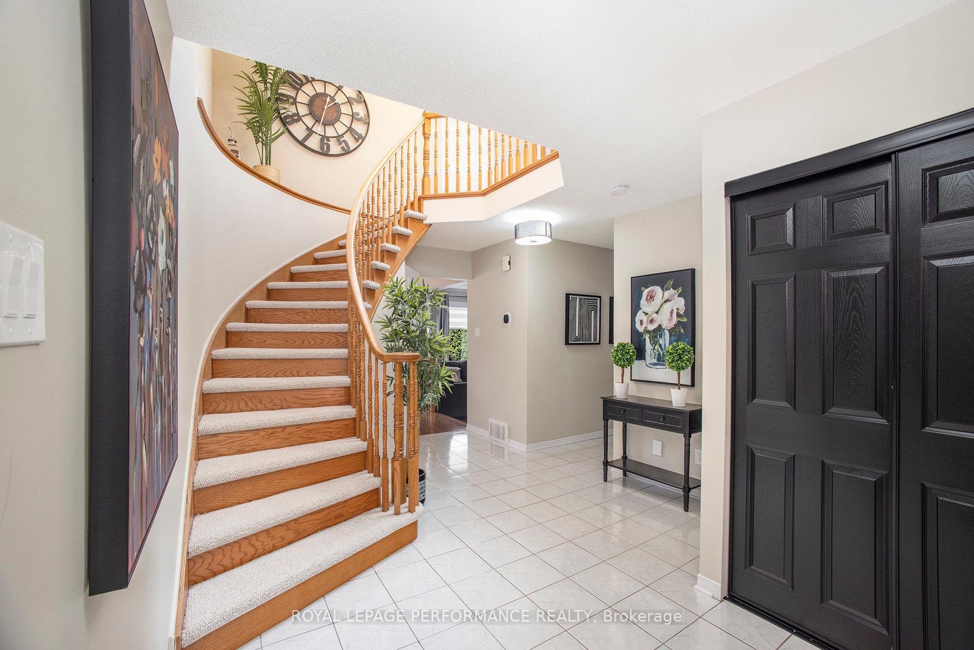 Photo 3 of 44 Cherry Drive, Ottawa, Stittsville (South) — HOMEH