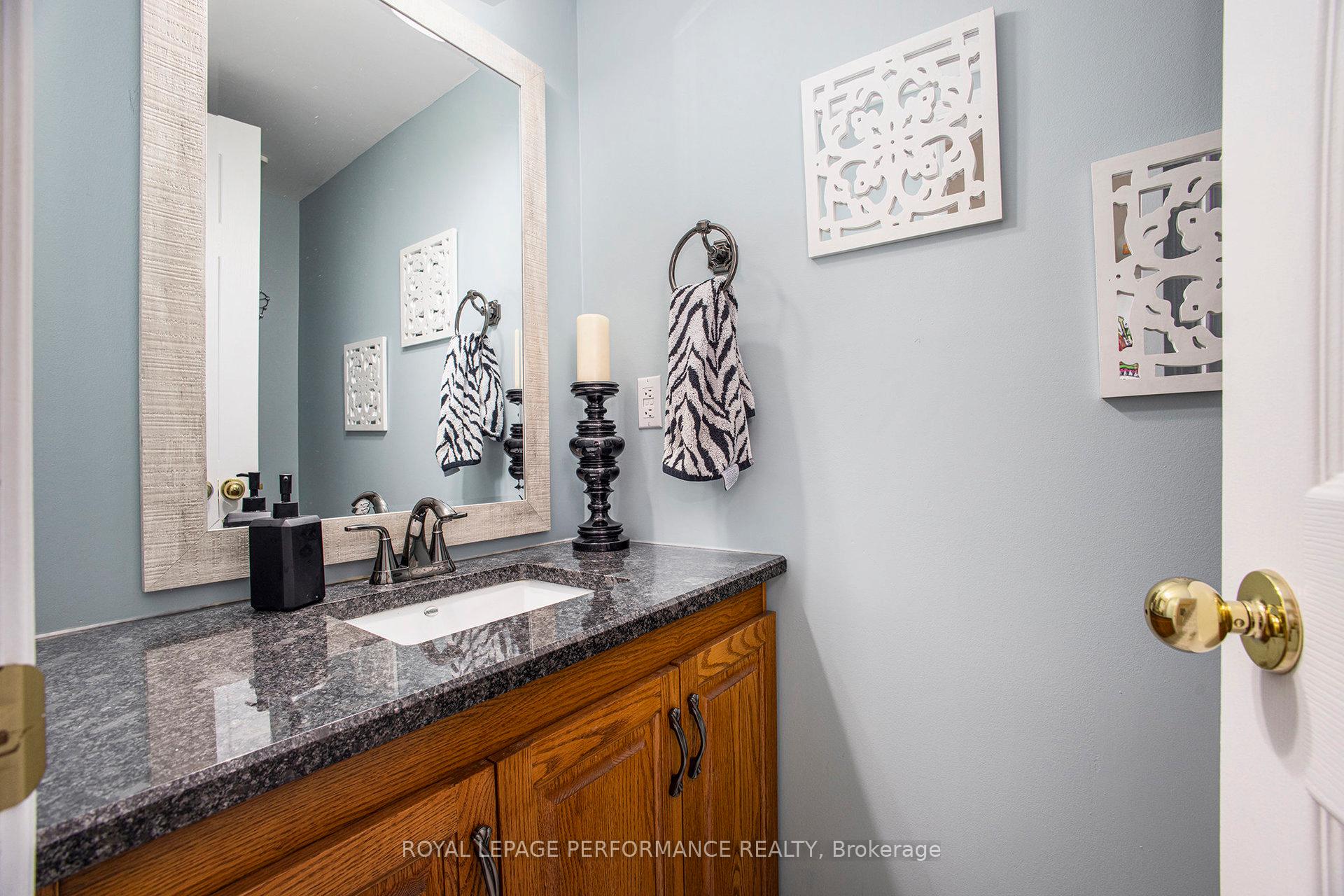 Photo 7 of 44 Cherry Drive, Ottawa, Stittsville (South) — HOMEH