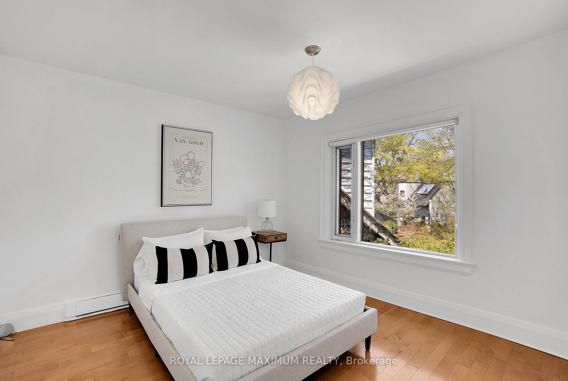 Photo 22 of 30 Dixon Avenue, Toronto, The Beaches — HOMEH