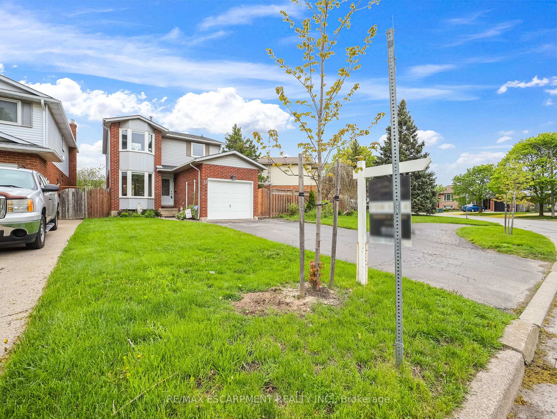Photo 17 of 29 Capri Street, Thorold, Confederation Heights — HOMEH