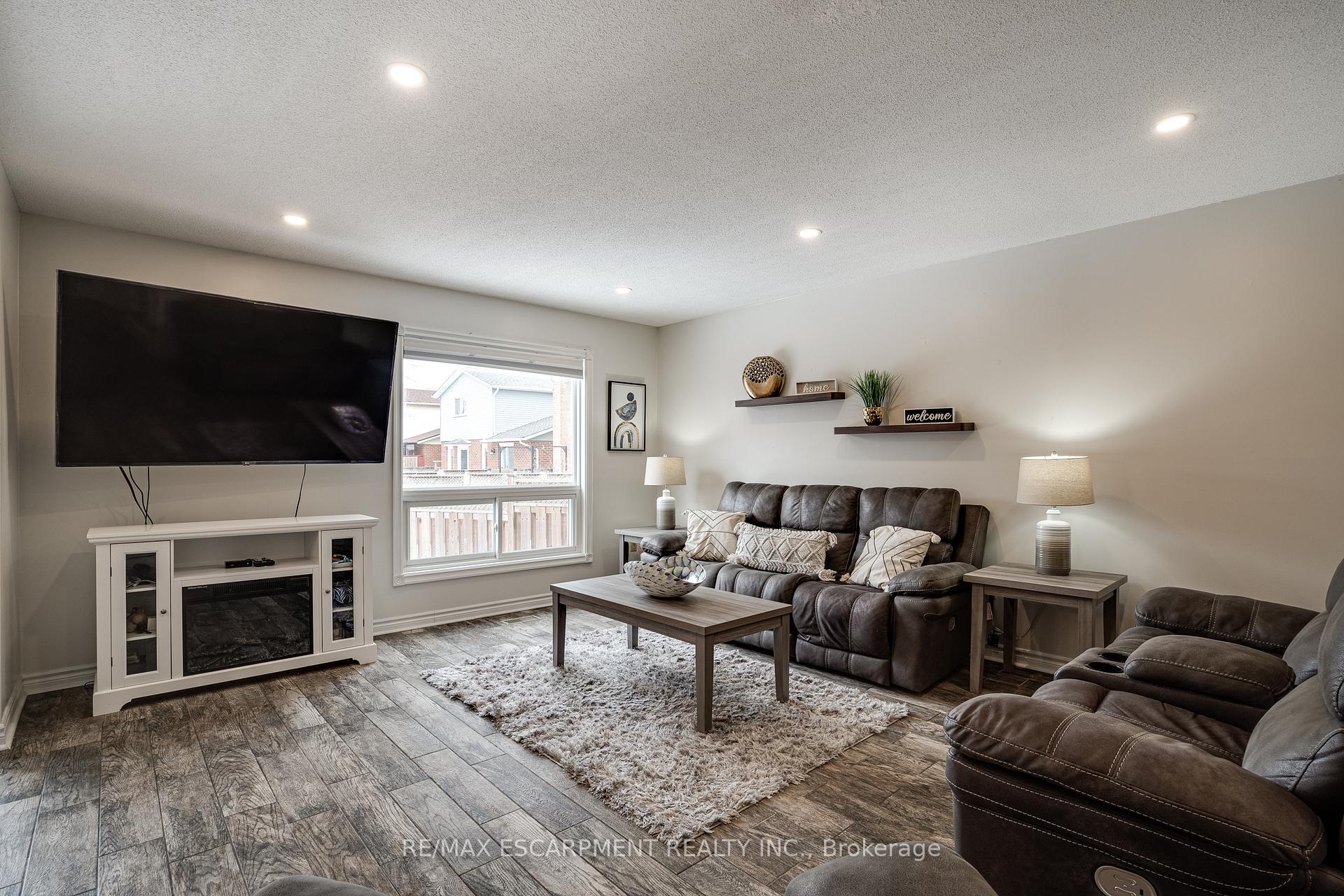 Photo 18 of 29 Capri Street, Thorold, Confederation Heights — HOMEH