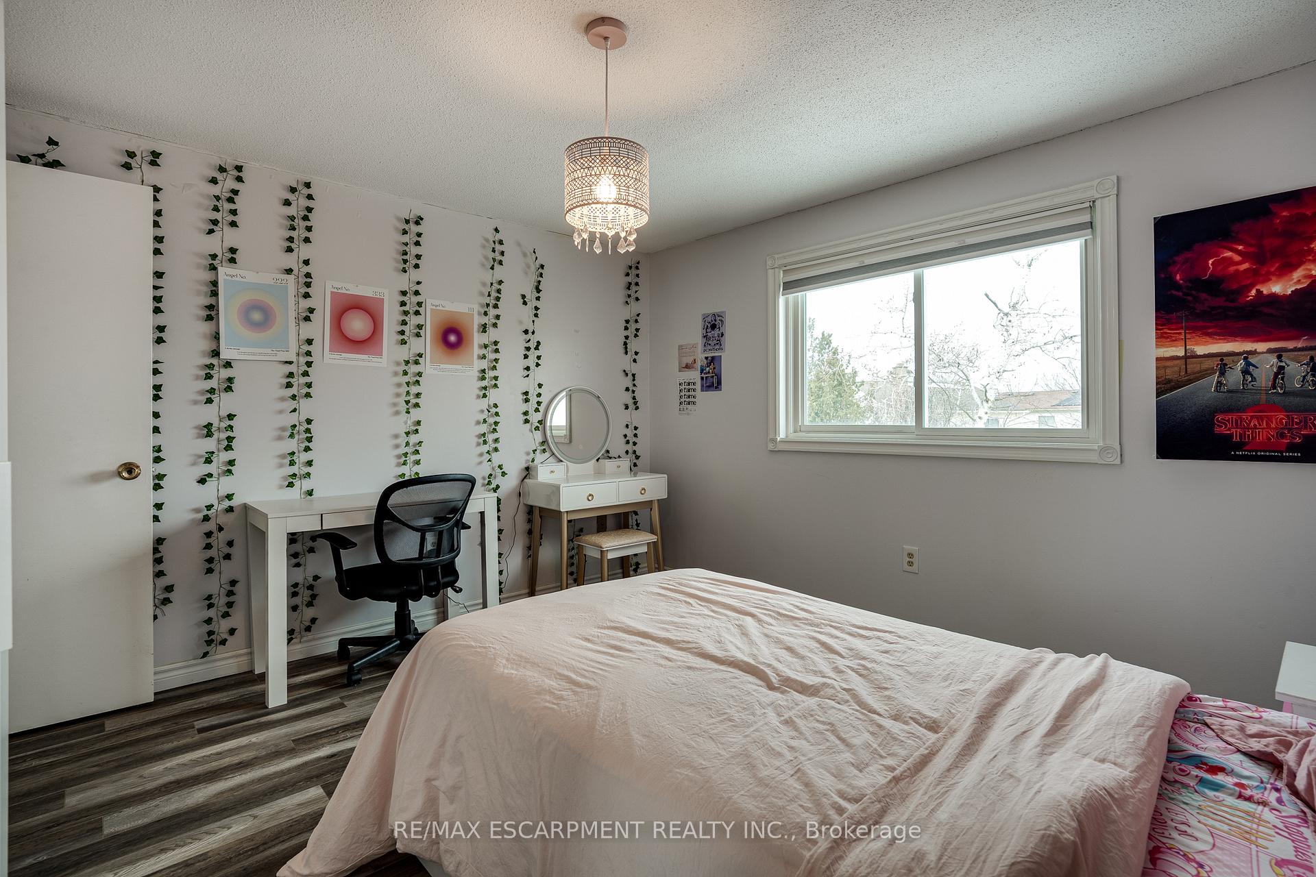 Photo 26 of 29 Capri Street, Thorold, Confederation Heights — HOMEH
