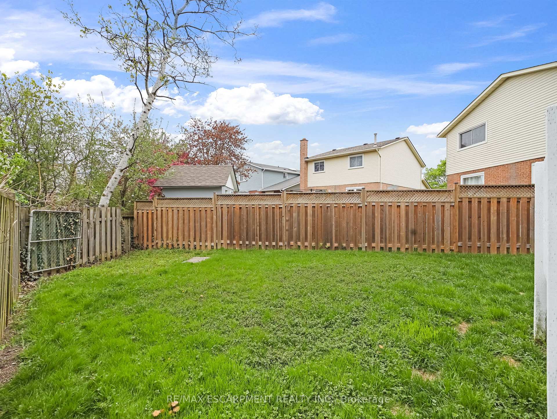 Photo 41 of 29 Capri Street, Thorold, Confederation Heights — HOMEH