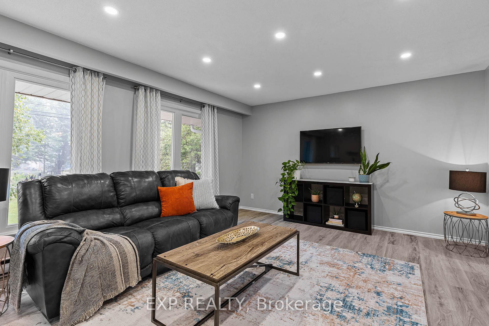 Photo 14 of 9670 Morning Glory Road, Georgina, Pefferlaw — HOMEH