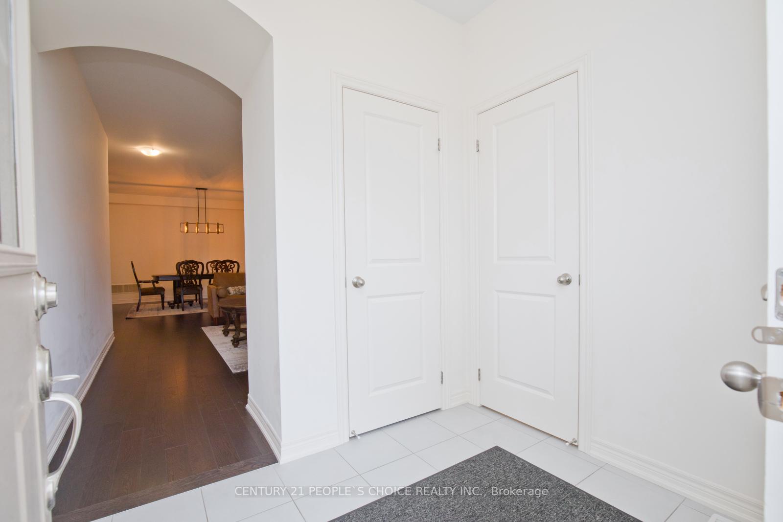 Photo 3 of 4 Elverton Crescent, Brampton, Northwest Brampton — HOMEH