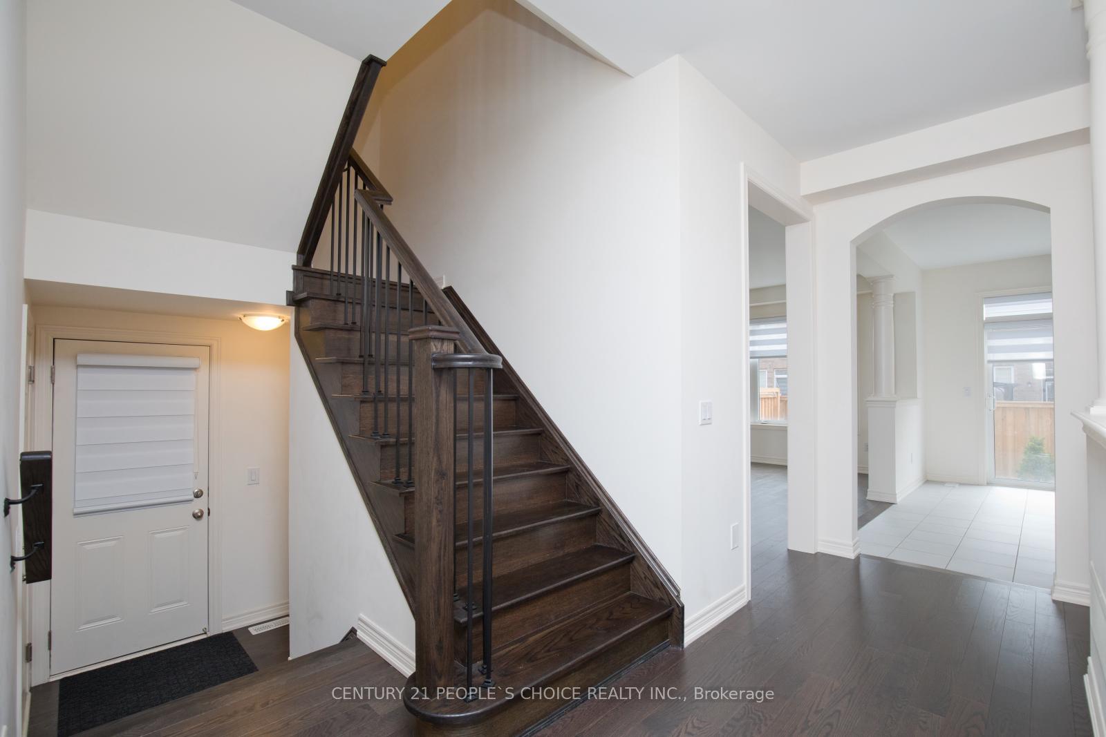 Photo 21 of 4 Elverton Crescent, Brampton, Northwest Brampton — HOMEH