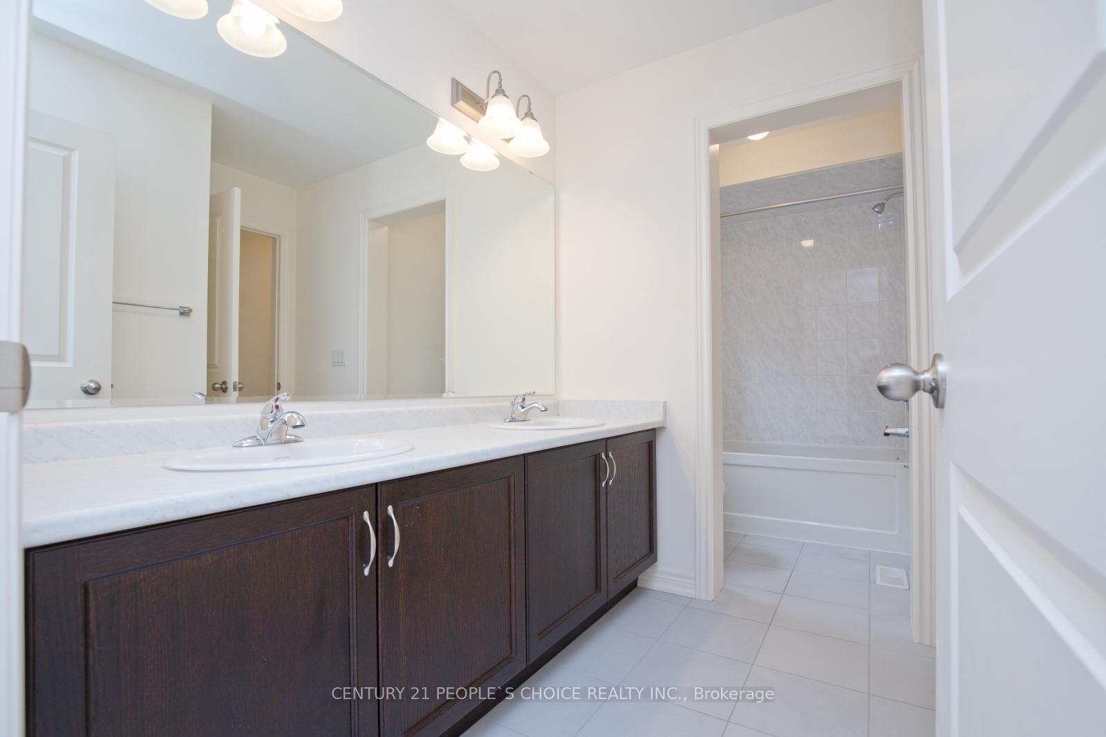 Photo 27 of 4 Elverton Crescent, Brampton, Northwest Brampton — HOMEH