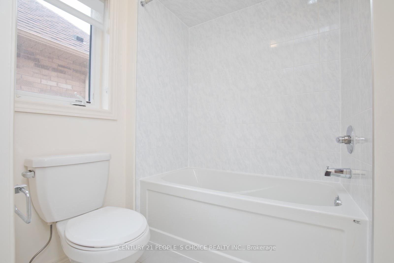 Photo 34 of 4 Elverton Crescent, Brampton, Northwest Brampton — HOMEH