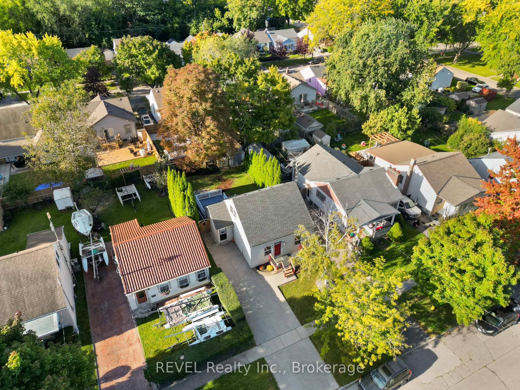 Photo 25 of 17 Sandown Street, St. Catharines, Fairview — HOMEH