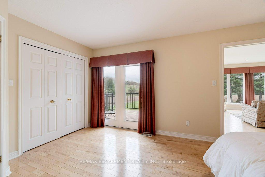 Photo 14 of 2272 Troy Road W, Hamilton, Rural Flamborough — HOMEH