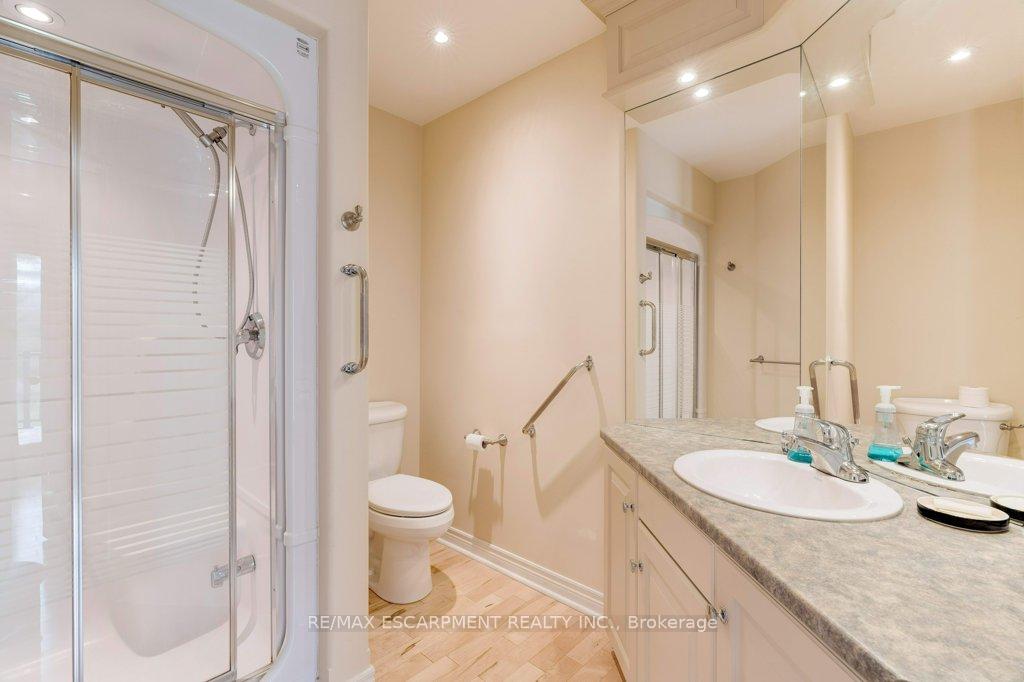 Photo 17 of 2272 Troy Road W, Hamilton, Rural Flamborough — HOMEH