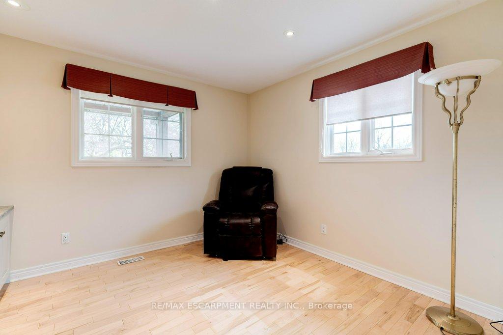 Photo 23 of 2272 Troy Road W, Hamilton, Rural Flamborough — HOMEH