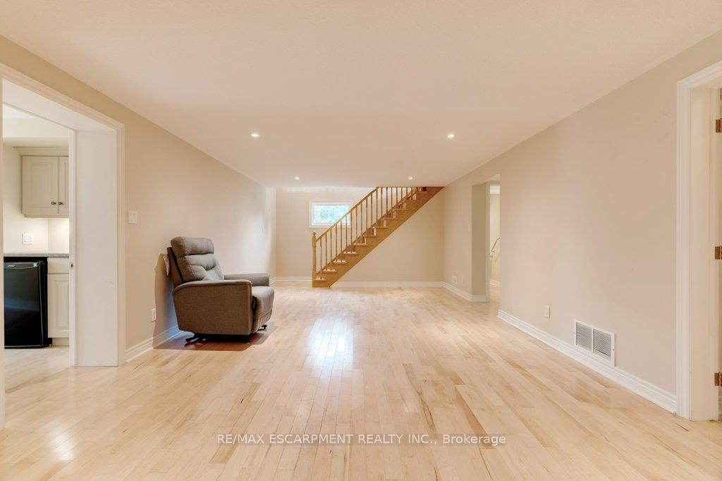 Photo 29 of 2272 Troy Road W, Hamilton, Rural Flamborough — HOMEH