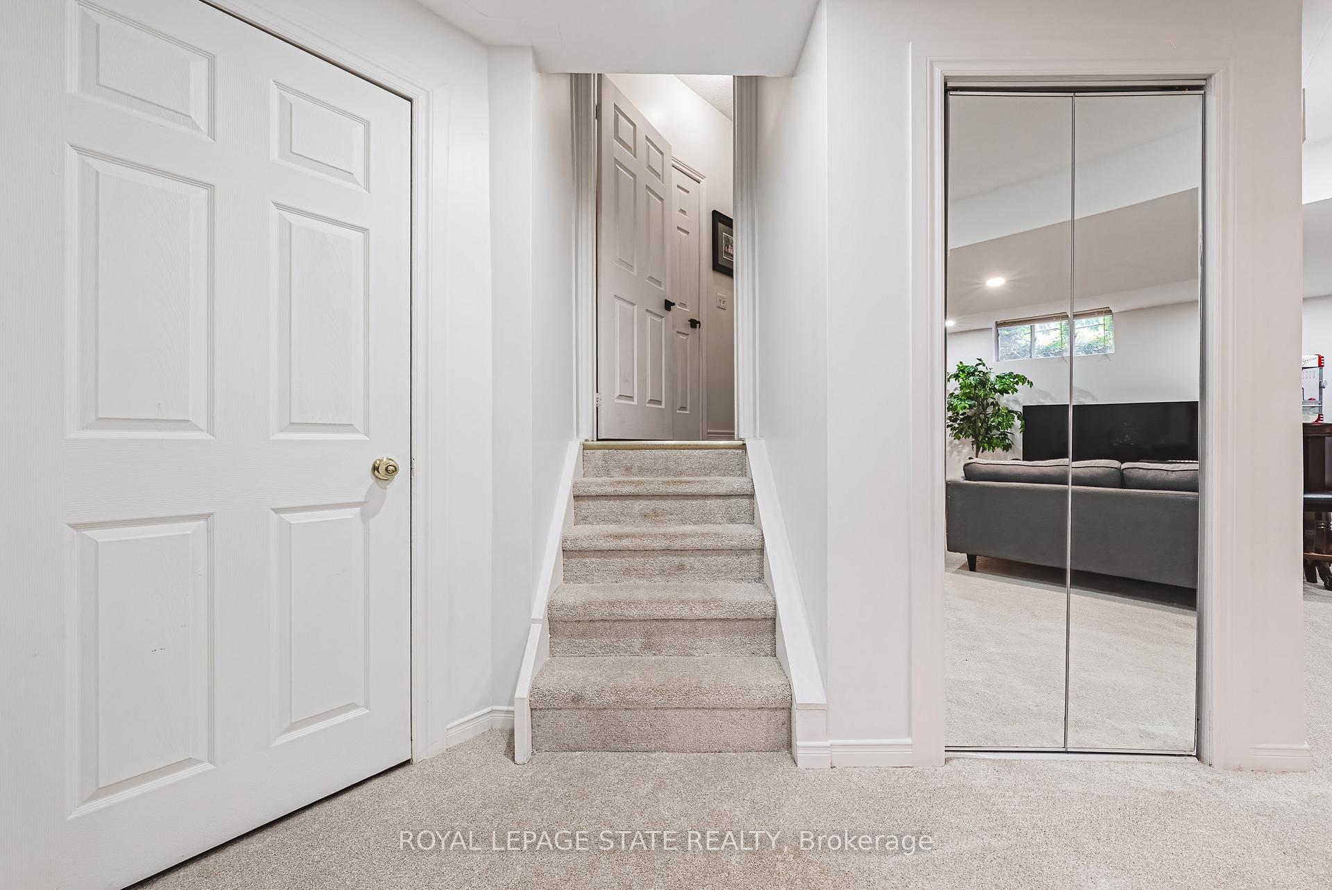 Photo 36 of 95 Livingstone Drive, Hamilton, Dundas — HOMEH