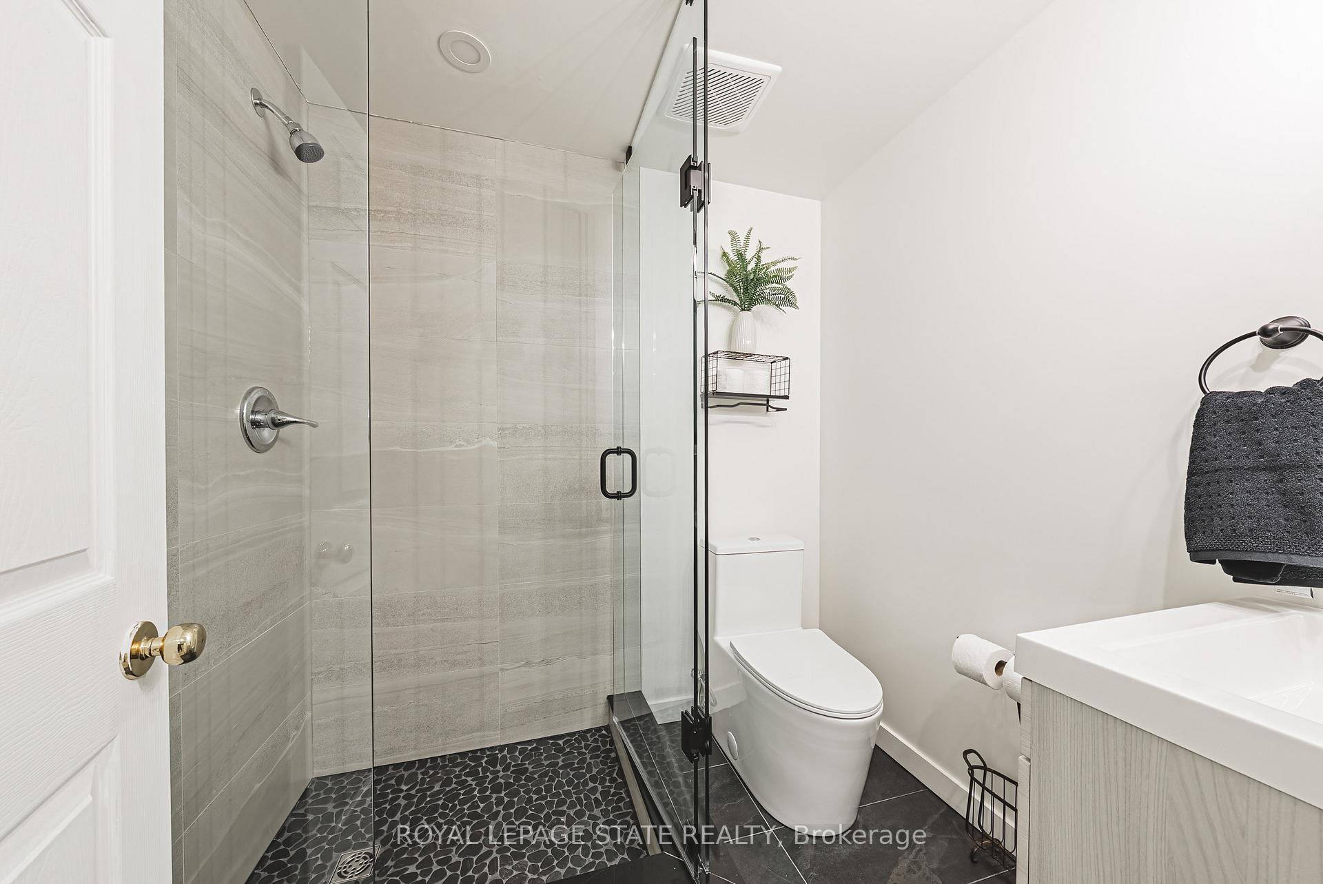 Photo 46 of 95 Livingstone Drive, Hamilton, Dundas — HOMEH
