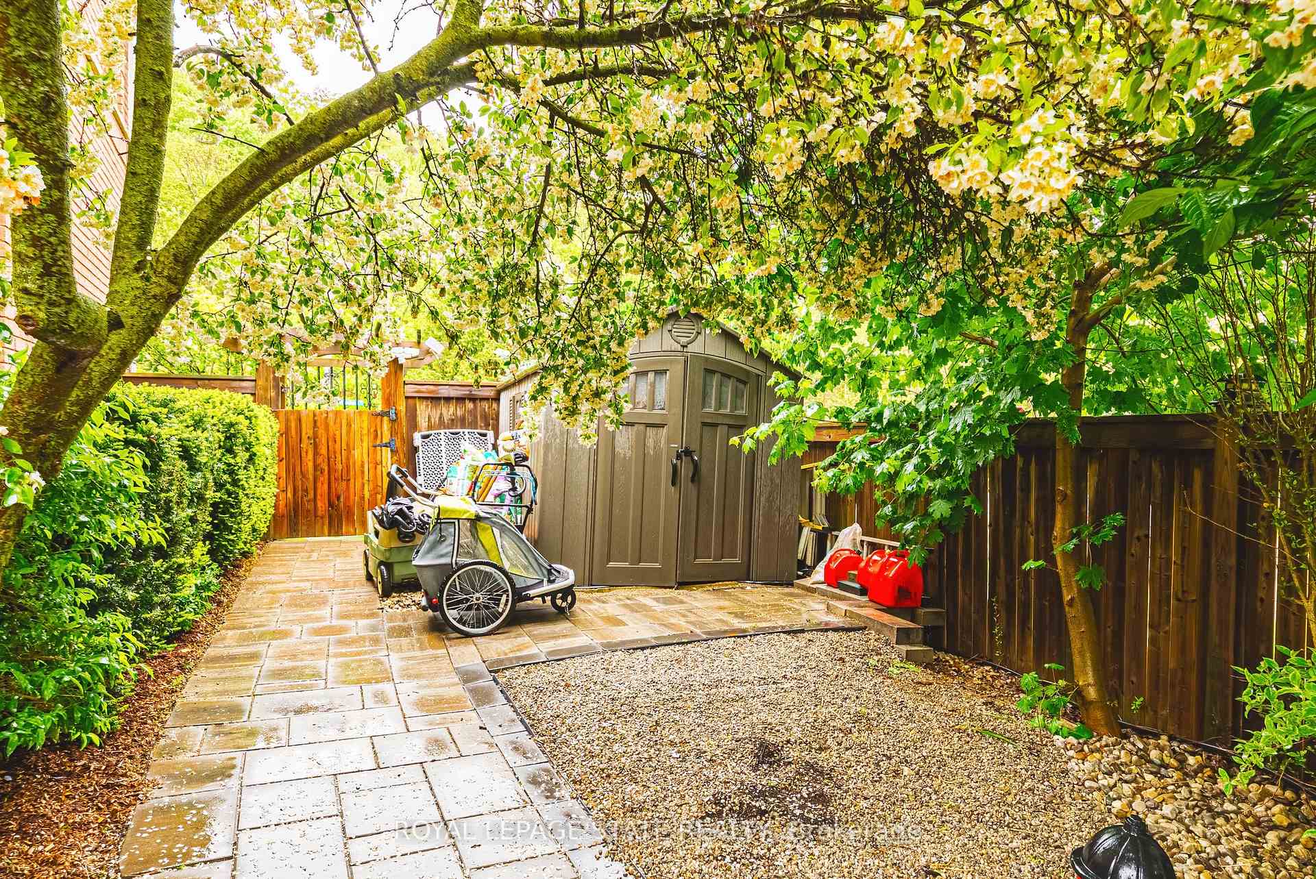 Photo 45 of 95 Livingstone Drive, Hamilton, Dundas — HOMEH