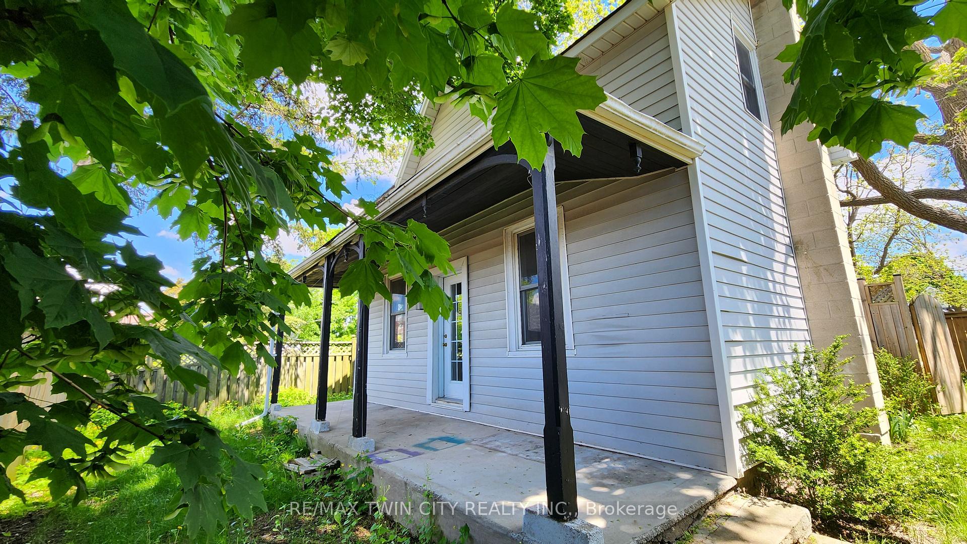 Photo 4 of 44 Haddington Street, Cambridge, Galt City Centre — HOMEH
