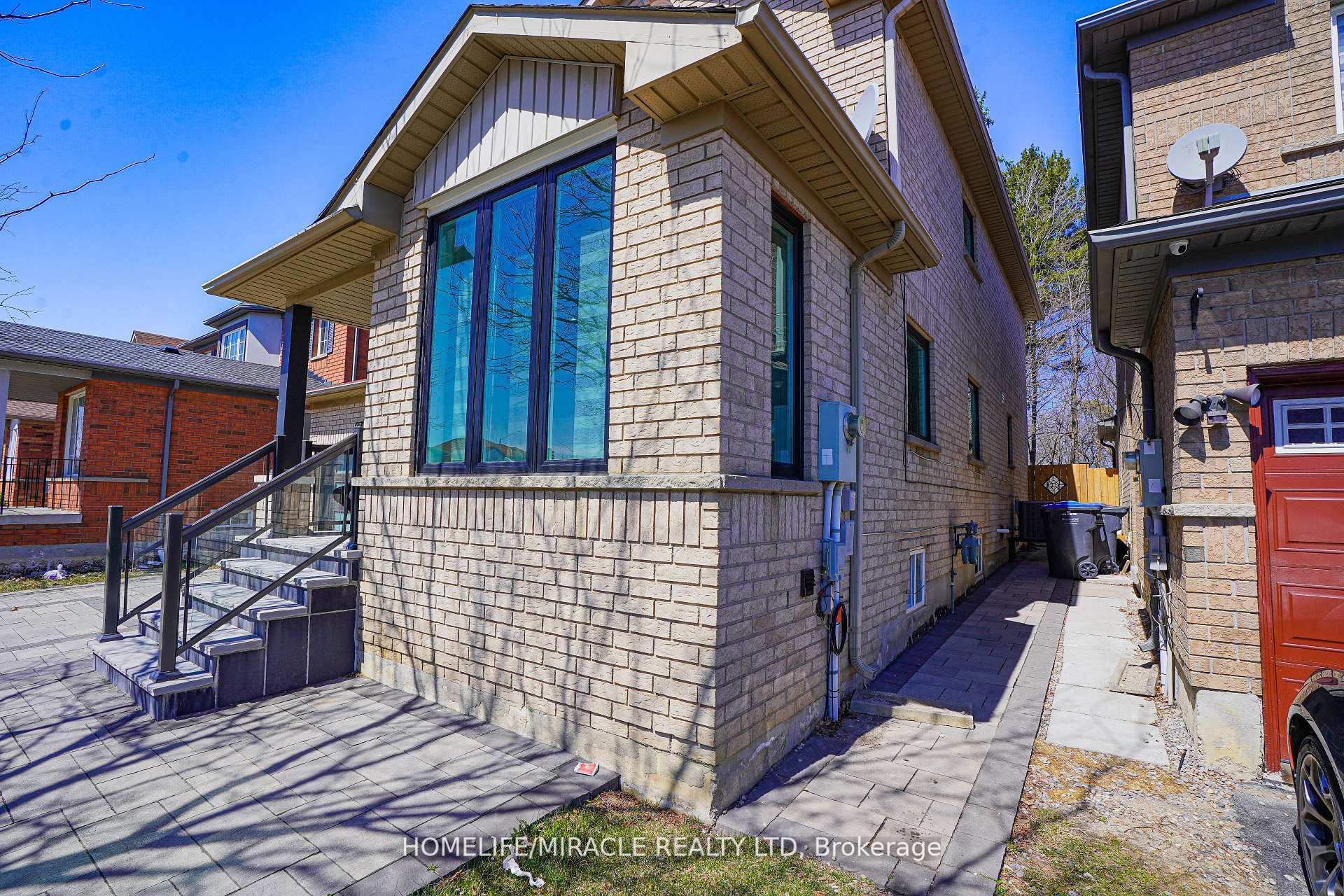 Photo 29 of 23 Hollowgrove Boulevard, Brampton, Vales of Castlemore — HOMEH