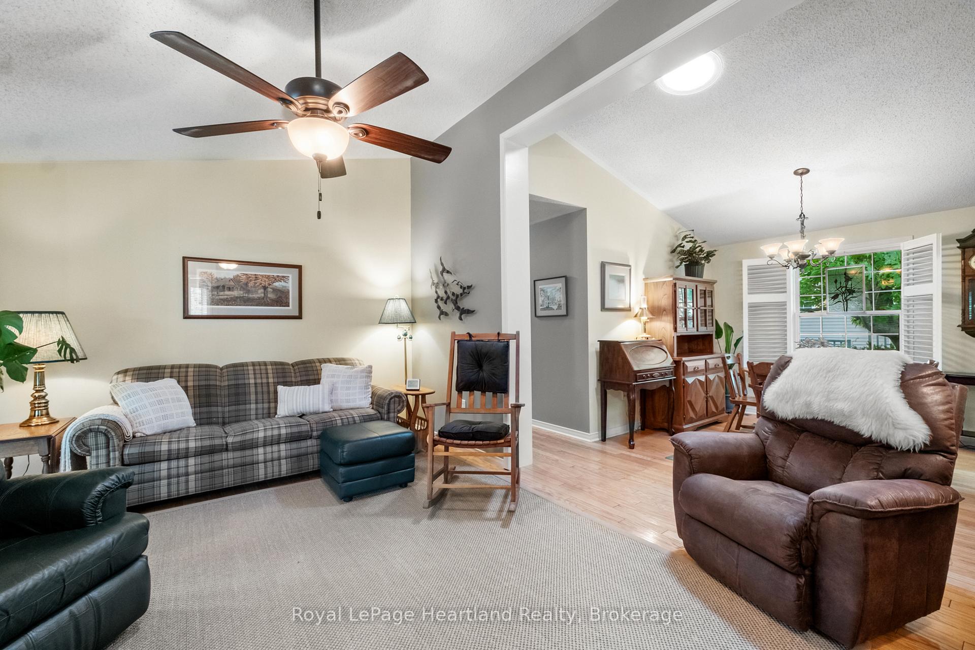 Photo 5 of 81402 Champlain Boulevard, Ashfield-Colborne-Wawanosh, Colborne — HOMEH