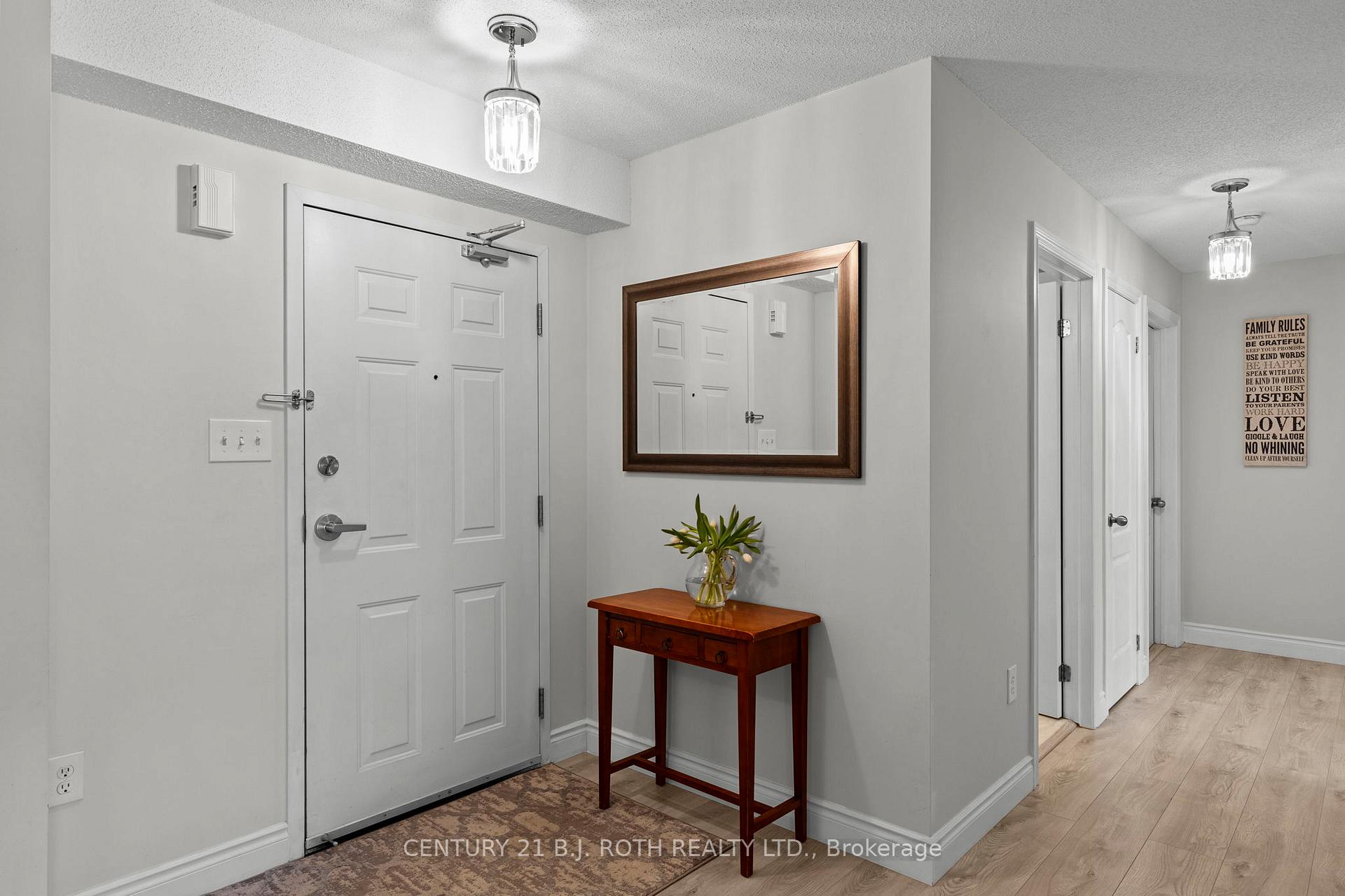 Photo 2 of Unit 17, 41 Coulter Street, Barrie, Sunnidale — HOMEH