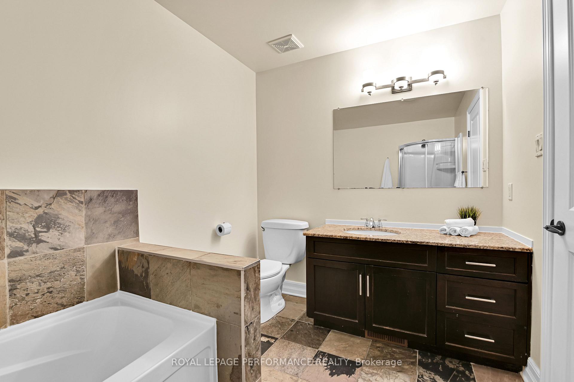 Photo 12 of Unit B, 376 Winston Avenue, Ottawa, Westboro West — HOMEH